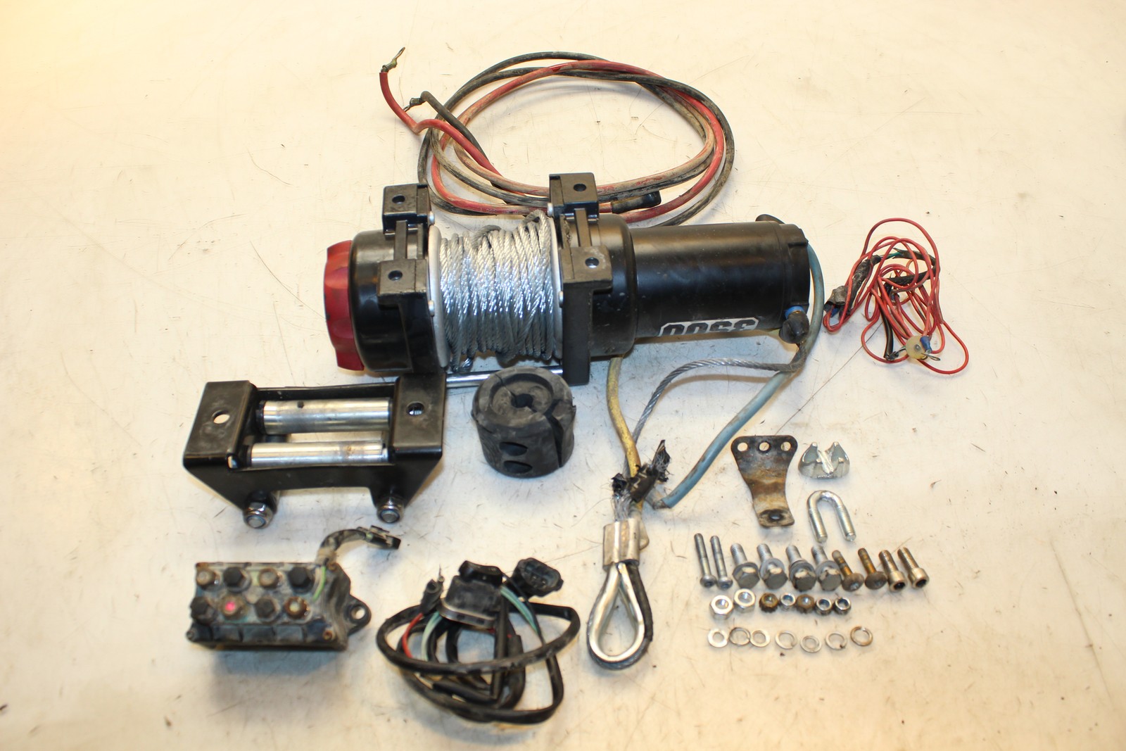 2005 Arctic Cat 650 4x4 Winch Assembly Control