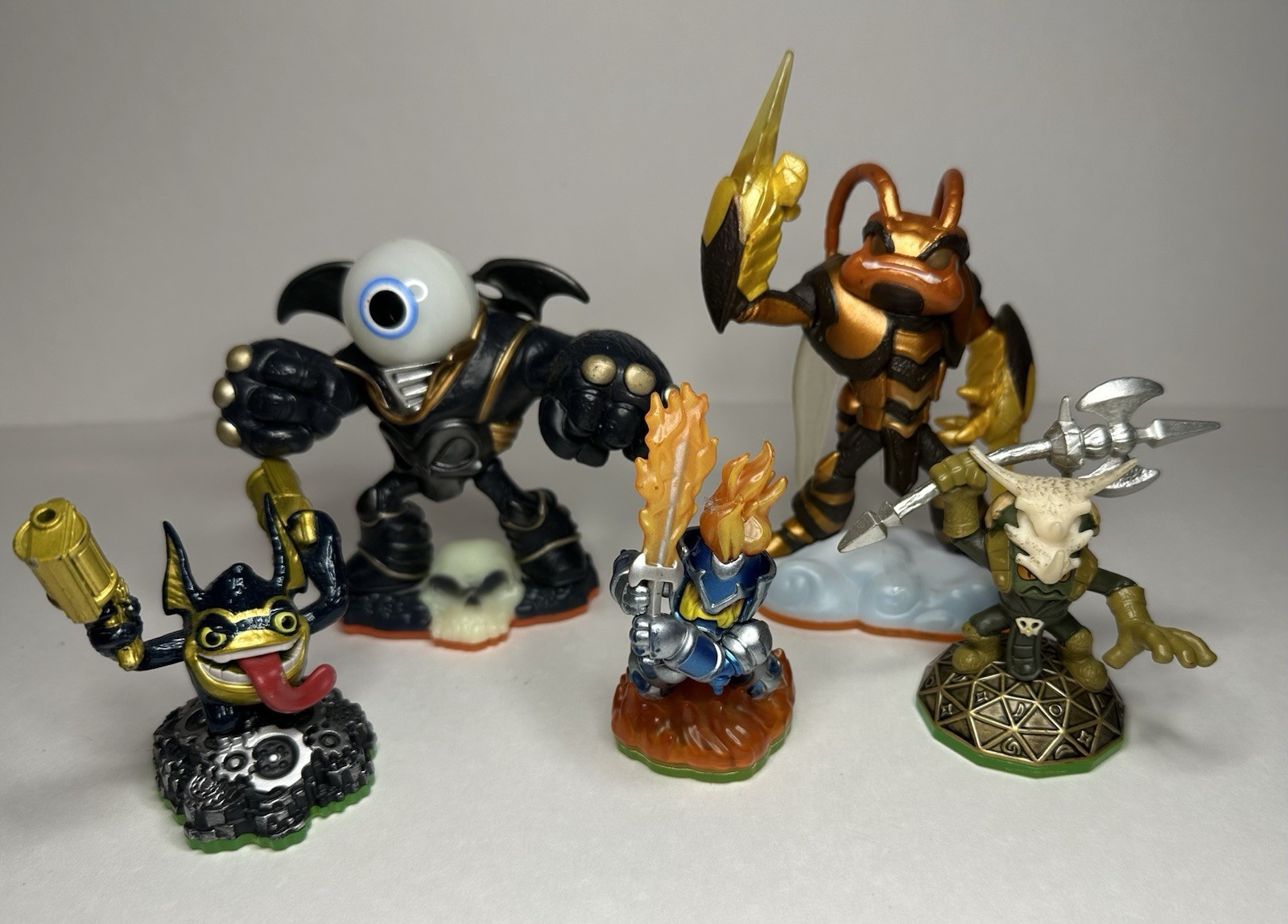 Activision Skylanders Mixed Lot Figures And Vehicles / Lot Of 5