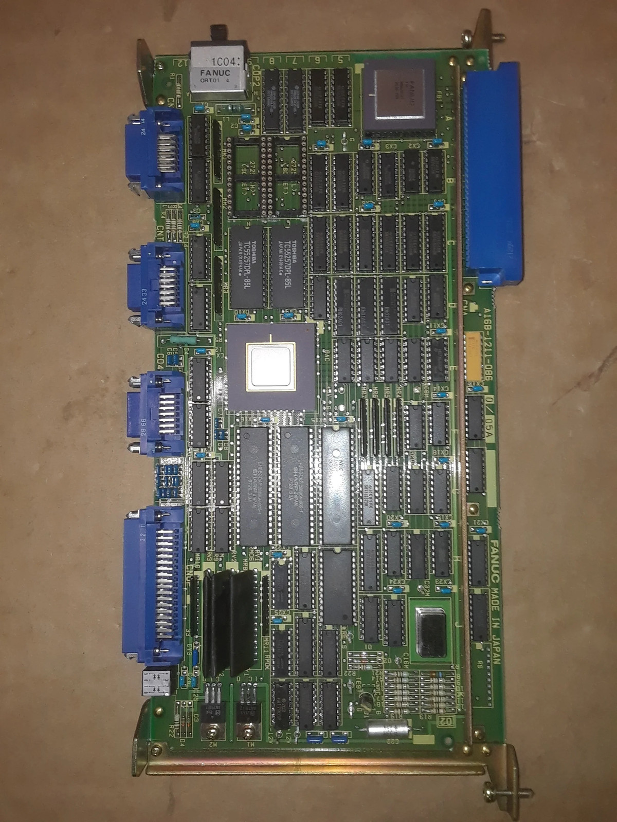 Fanuc A16B-1211-0860 /05A CPU Board PCB Memory/Control 5V-Reconditioned