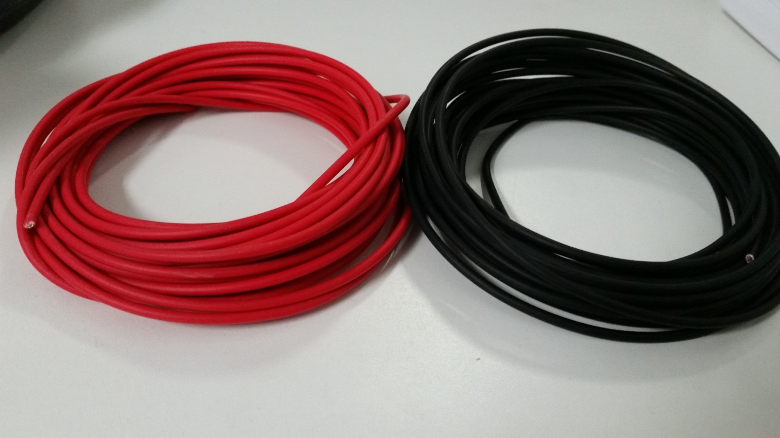 50 FEET AUTOMOTIVE PRIMARY WIRE 14 AWG HIGH TEMP GXL WIRE BLACK + RED  25 FT EA