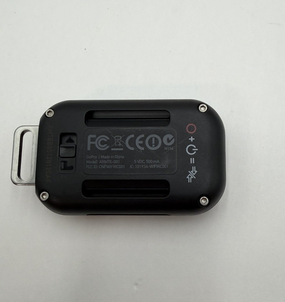 GoPro ARMTE-001 WiFi Remote with Charging Cable