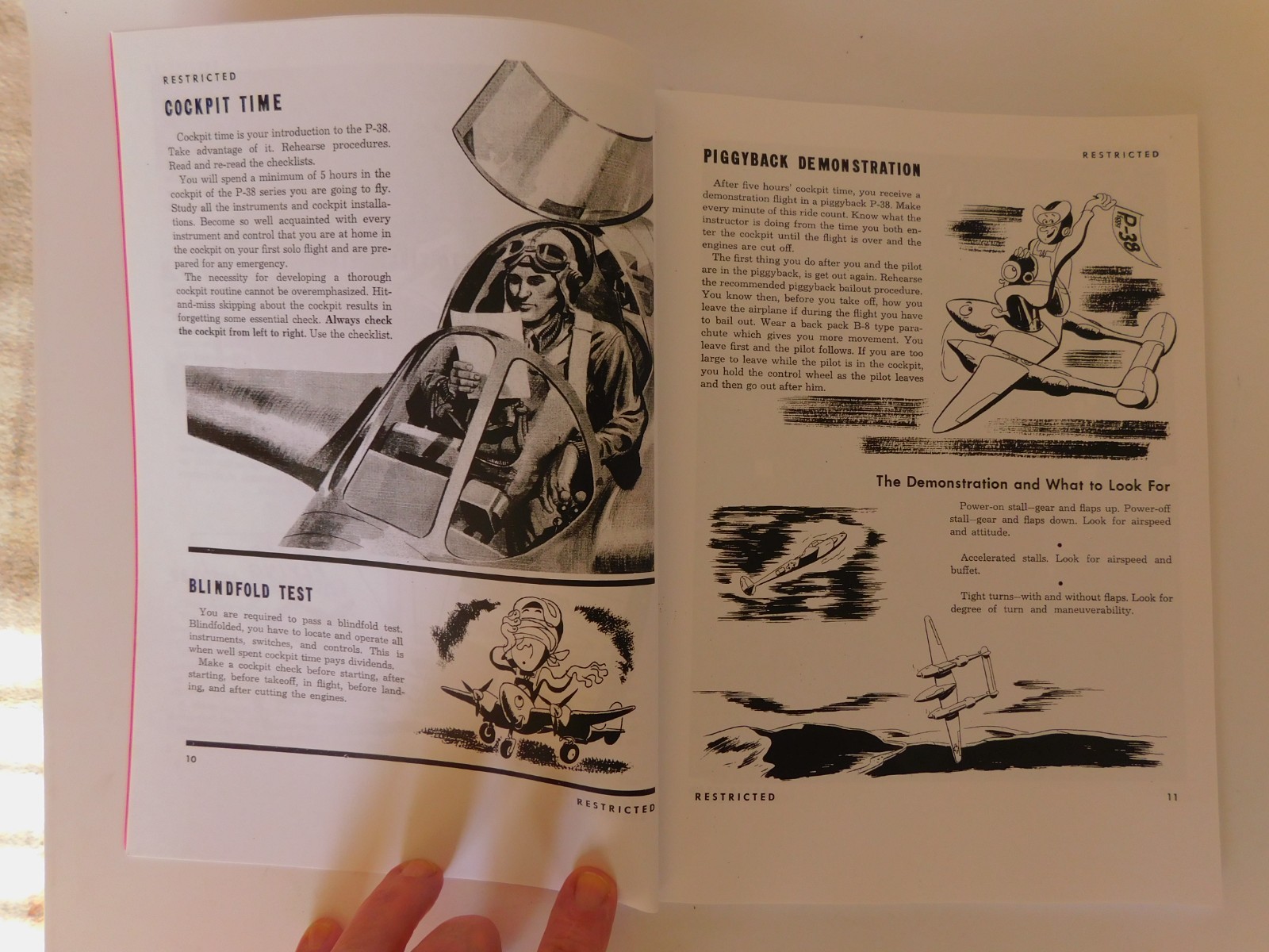 P-38 LIGHTING "PILOT TRAINING MANUAL FOR THE P-38 LIGHTING",