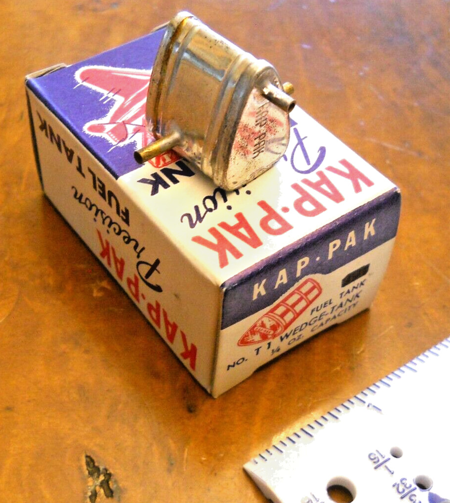 KAP PAK T1 1/4 OUNCE WEDGE FUEL TANK,(NEW IN BOX)