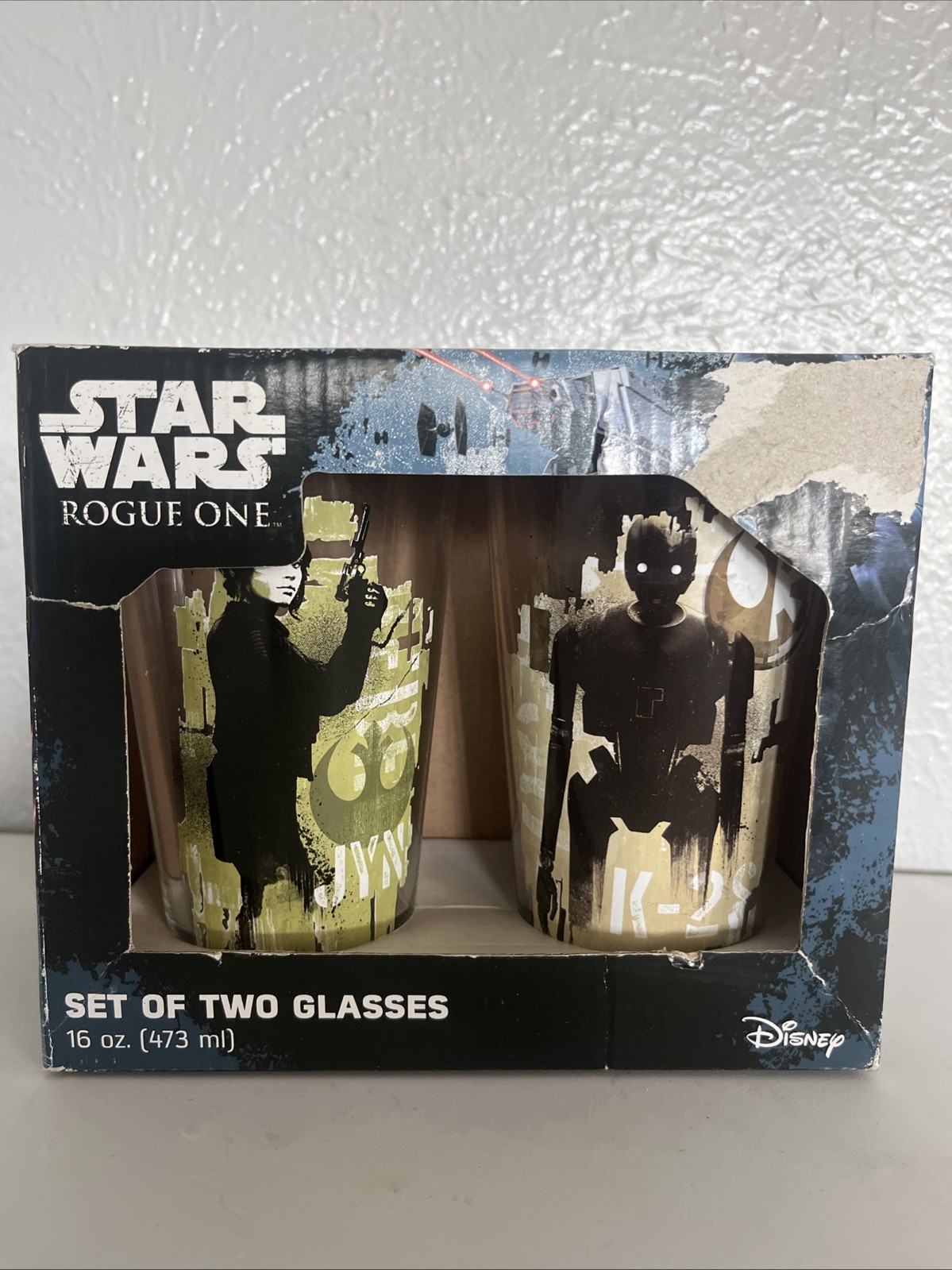 Disney Star Wars Rogue One Set of 2 16 oz Glasses Jyn Erso K-2SO