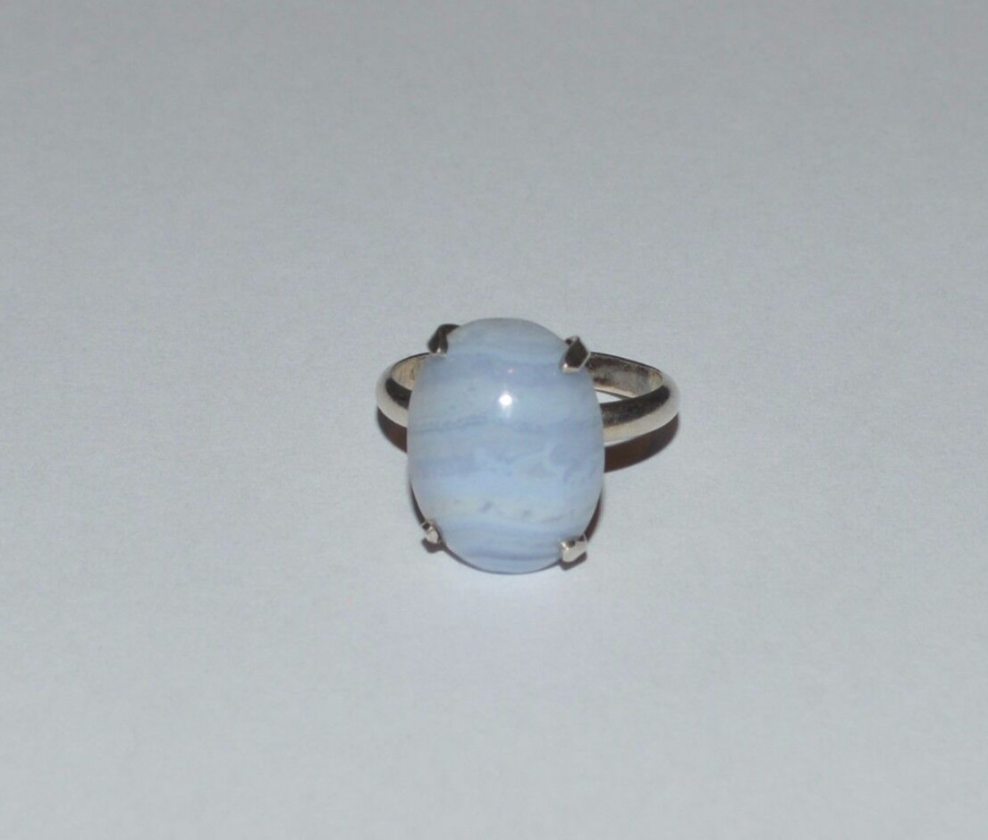 ARTISAN STERLING SILVER AND LACE AGATE RING SIZE 7