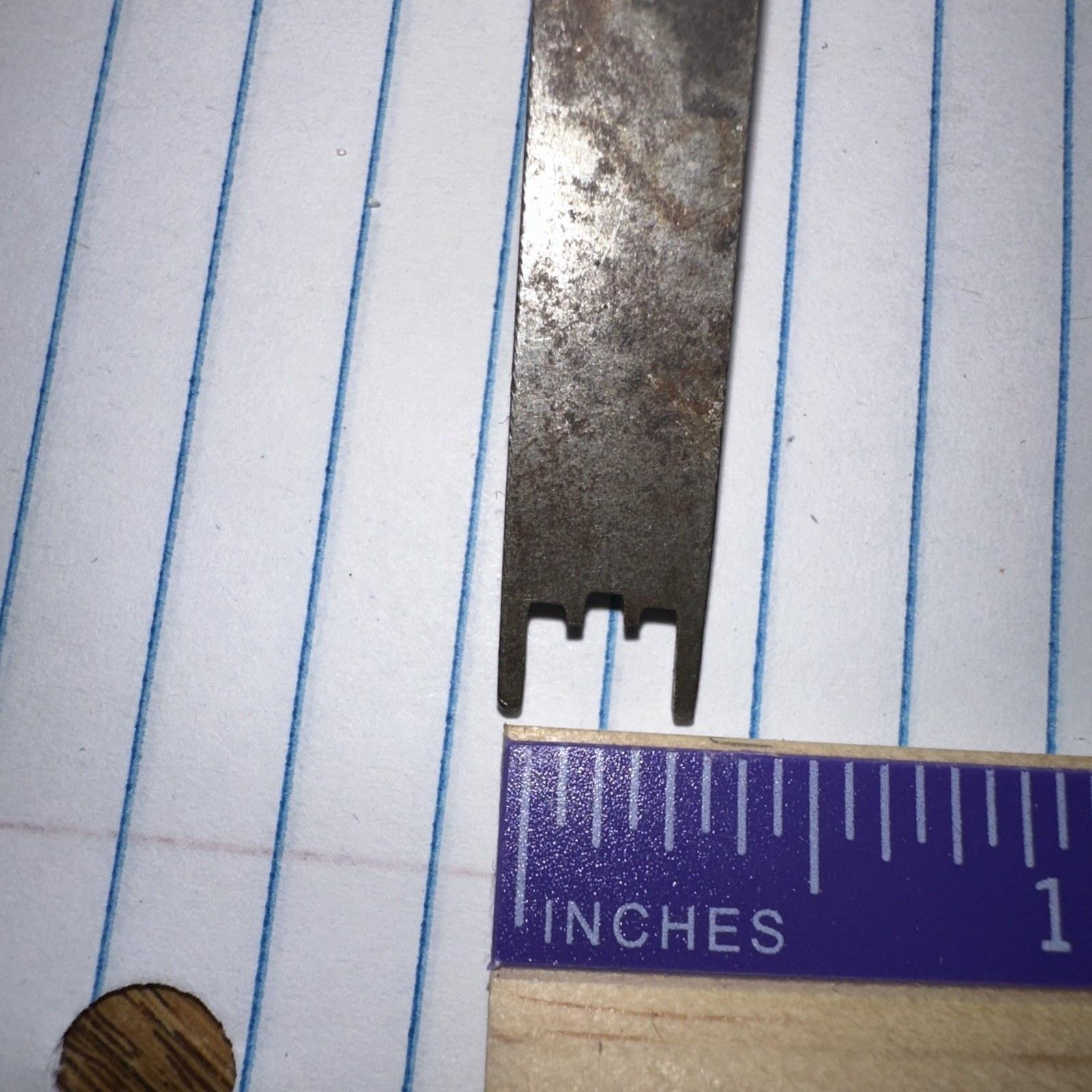 5 Antique Skeleton Keys Flat Unique Shapes