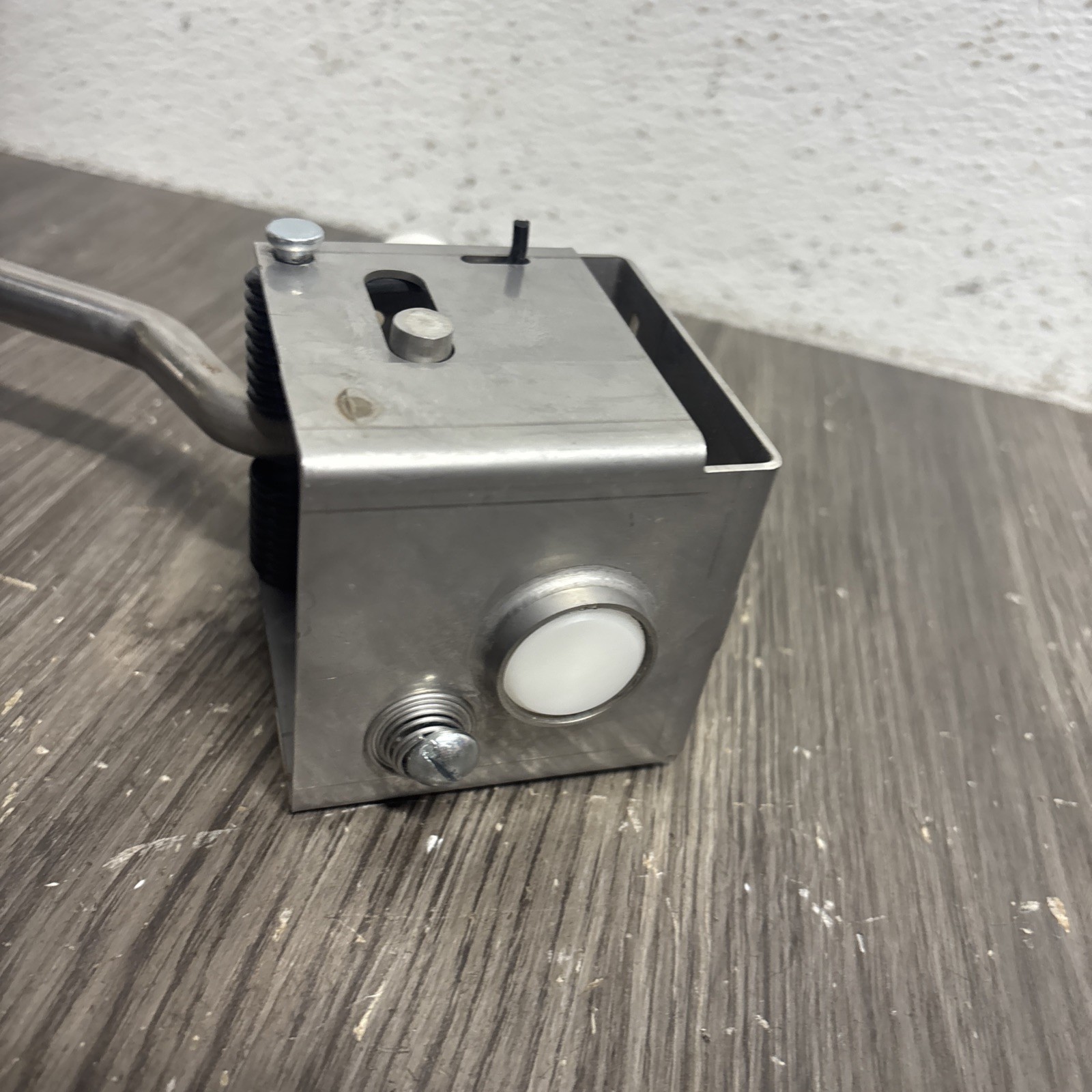 STOELTING Spigot Assembly 2 Switch Right Spigot #F3