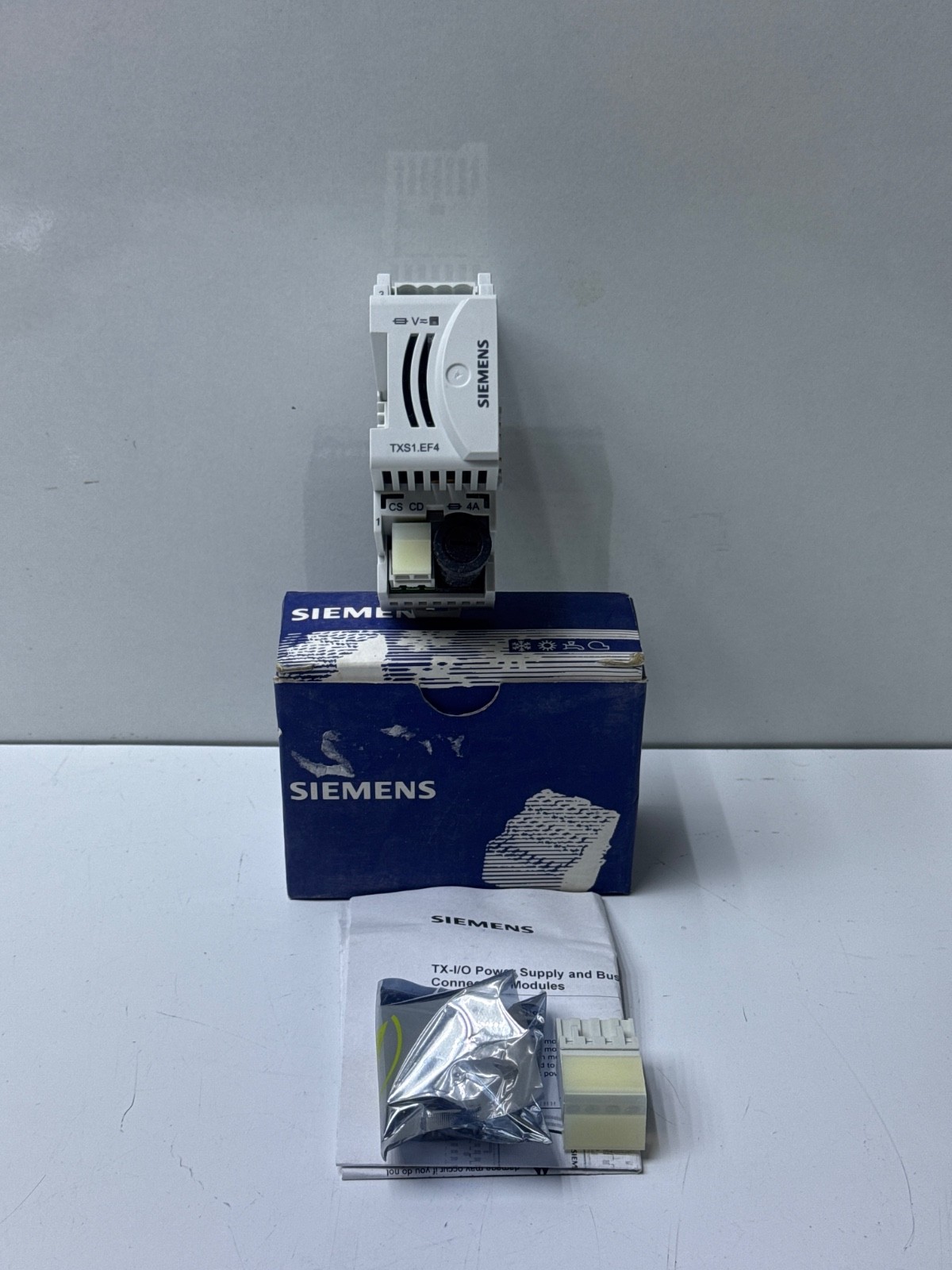 Siemens TXS1.EF4 Bus Connection Module For Smoke Control System