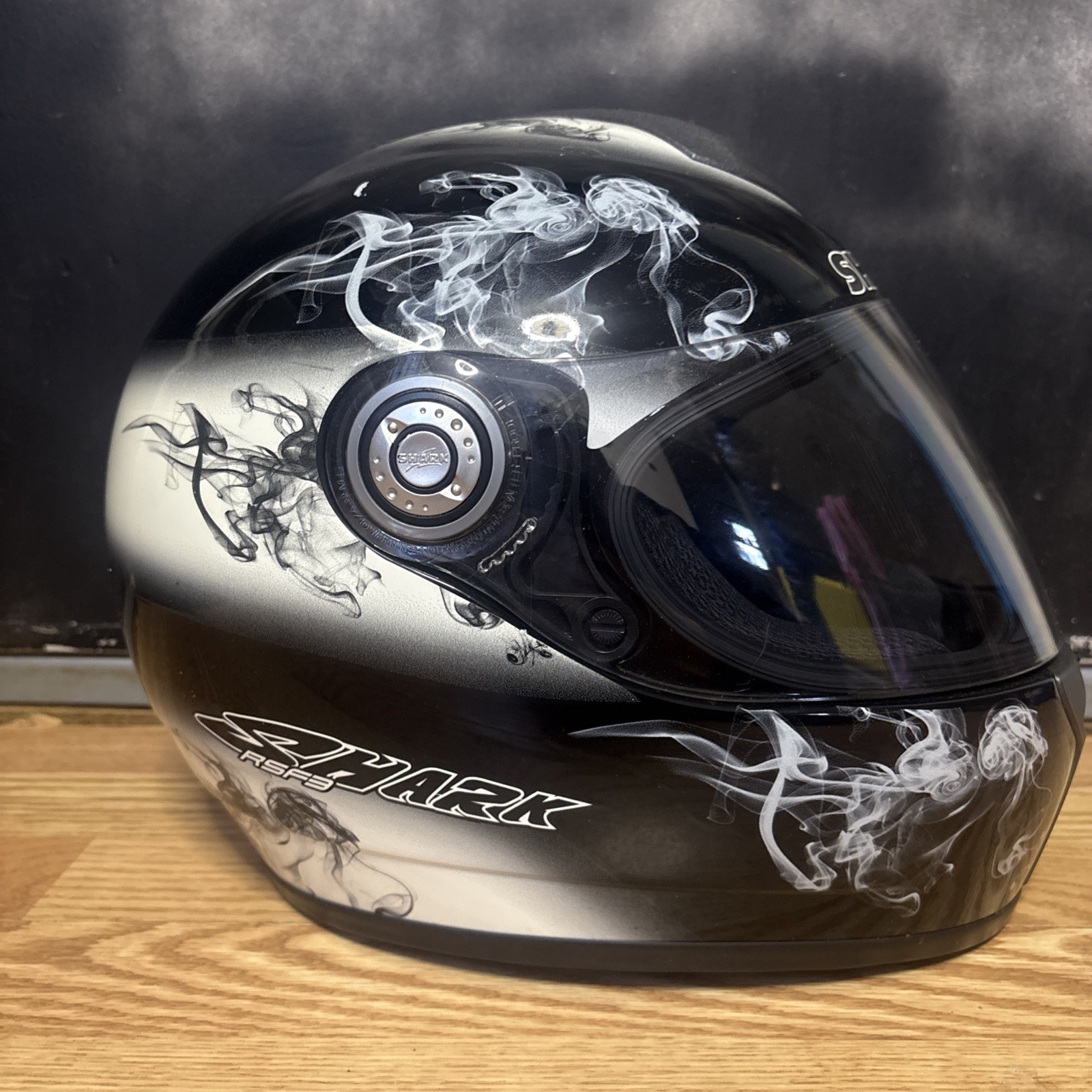 Shark RSF 3 Smoke
