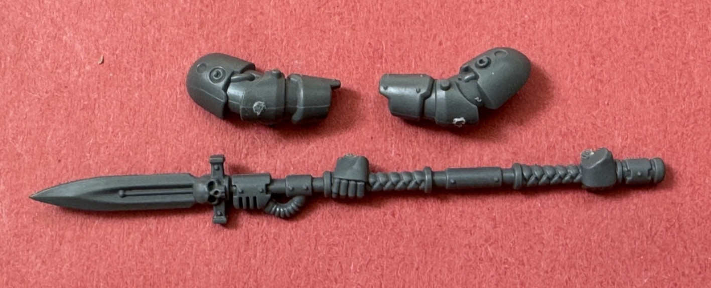 Horus Heresy NEW MARK 4 Space Marine POWER LANCE / SPEAR - Bits