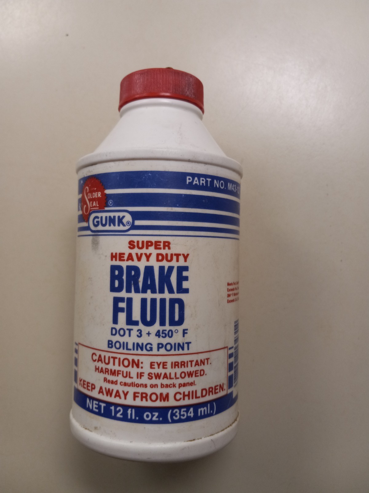 VINTAGE GUNK SUPER HEAVY DUTY  DOT-3 BRAKE FLUID 12 FL.OZ. PART #M43-12 USED