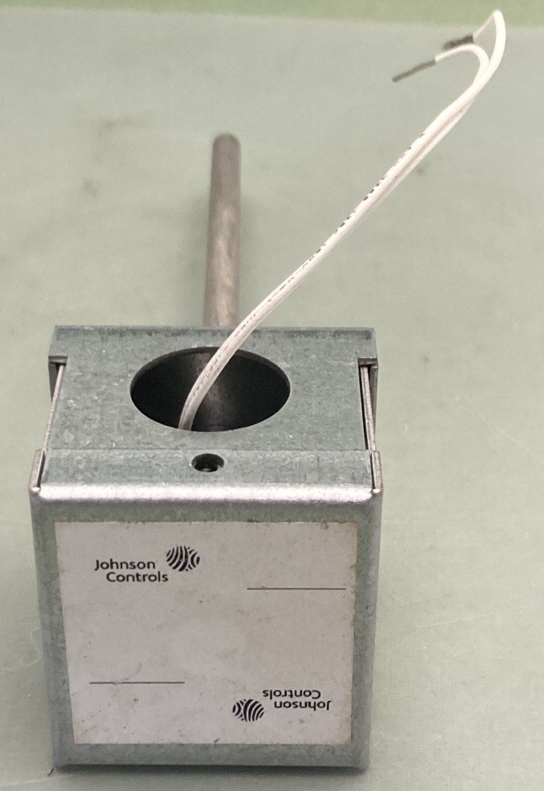 NEW JOHNSON CONTROLS TE-631AM-2G WELL INSERTION TEMPERATURE SENSOR