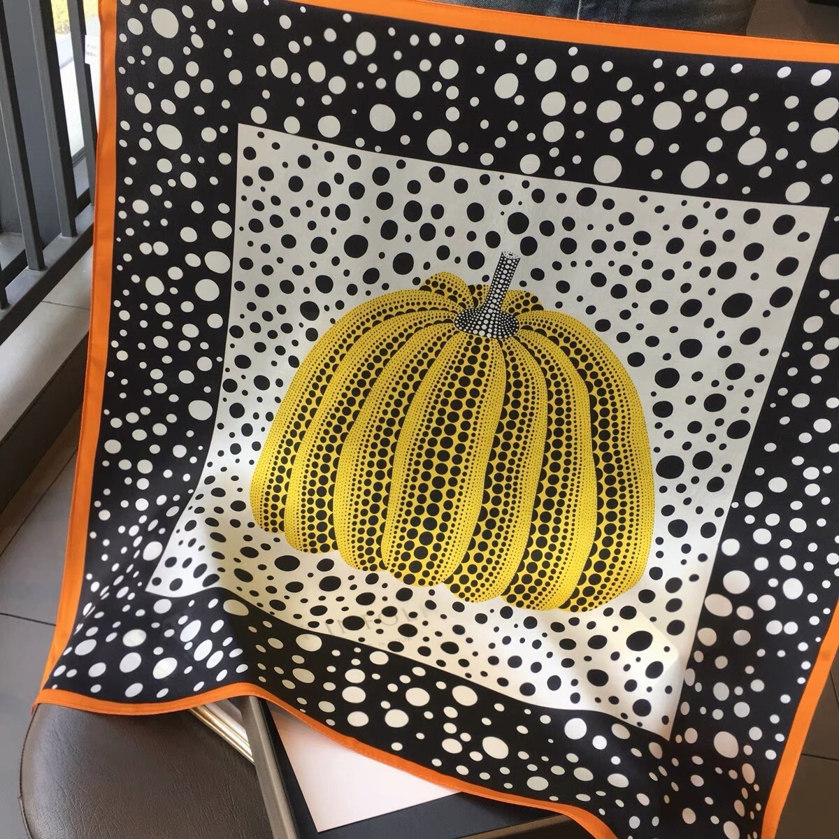 100% Silk Scarf Women Fashion Pumpkin Polka Dots Kerchief Square Bandana Wrap 68