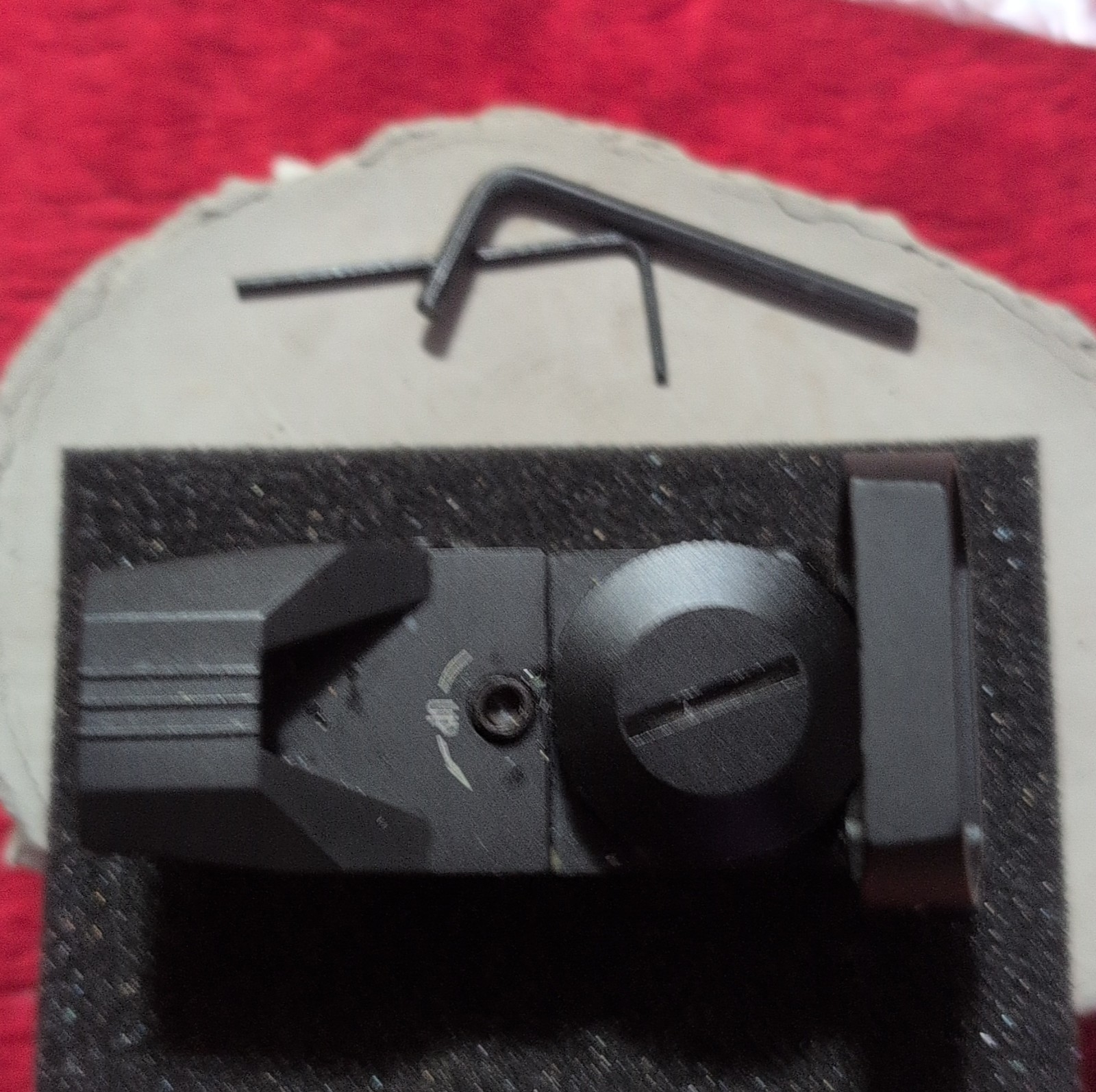Black Aluminum Dot Sight with Picatinny Mount for Rifle Handgun