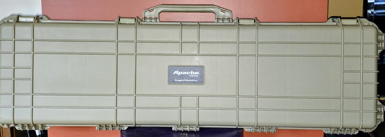APACHE 9800 Weatherproof Protective Roller Case, Long, Tan☆