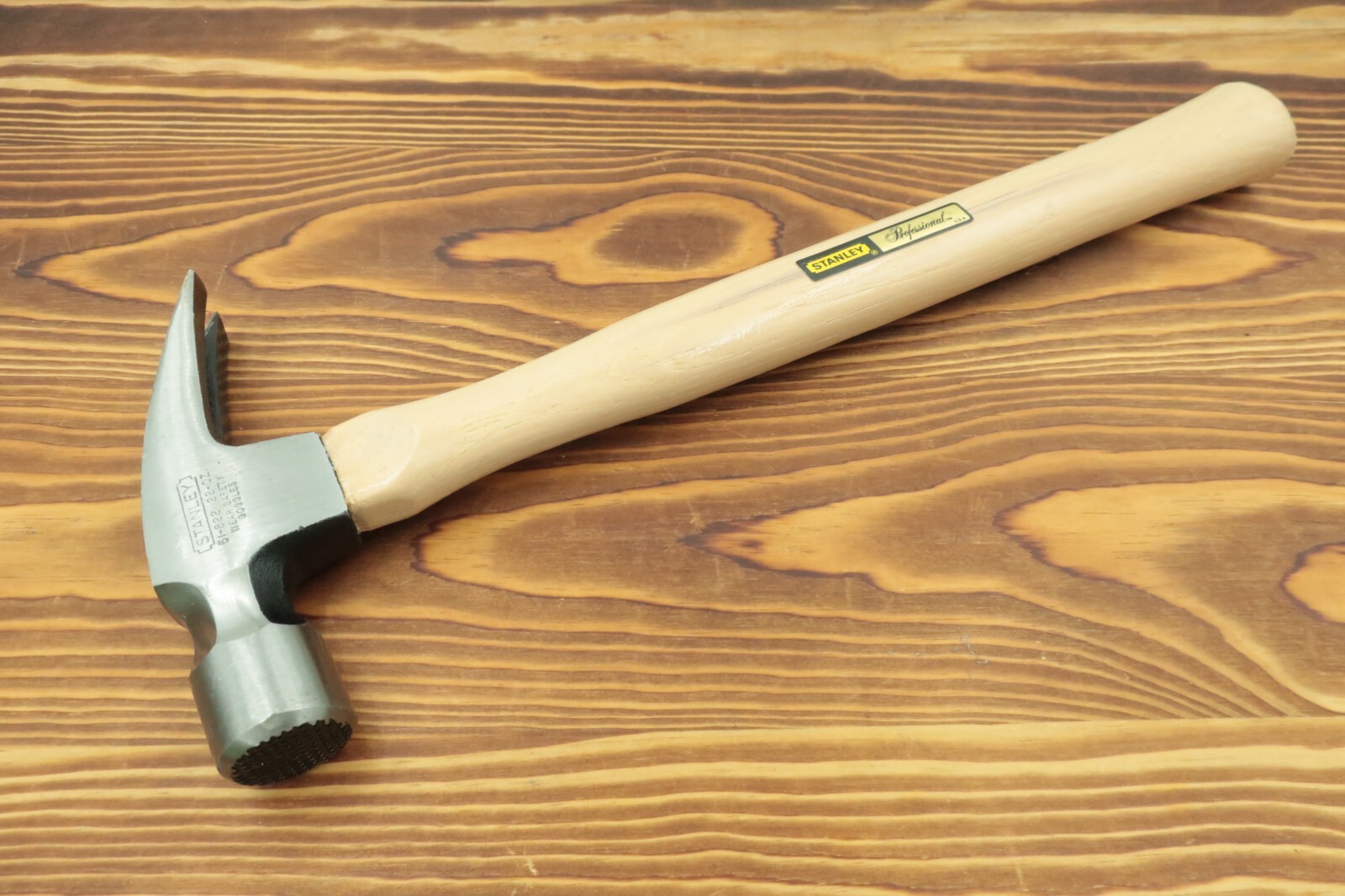 Stanley Professional 51-822 Framing Hammer 22oz Checkered Face USA NOS