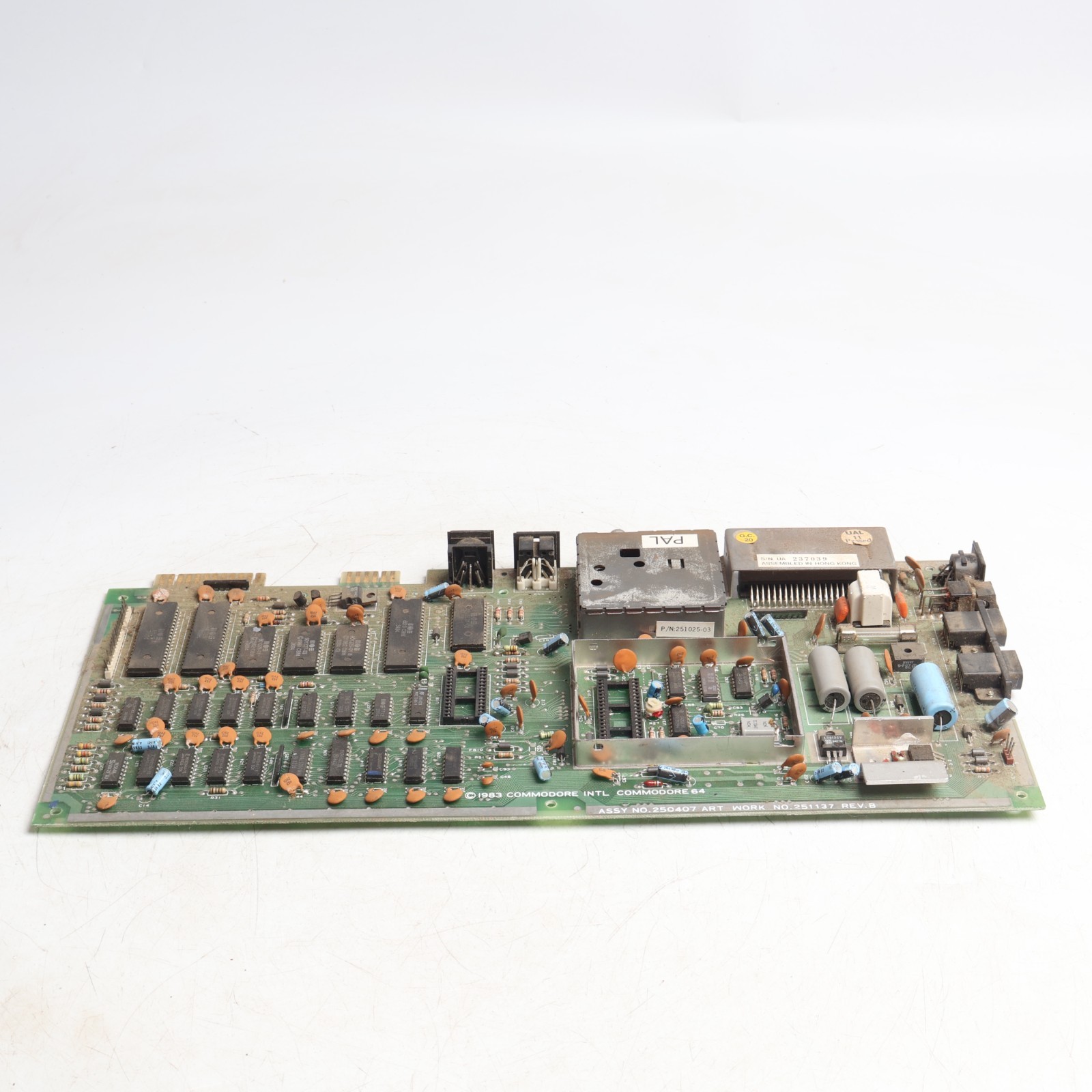 Vintage C64 Commodore 64 Breadbin Computer Console W/ MBOARD