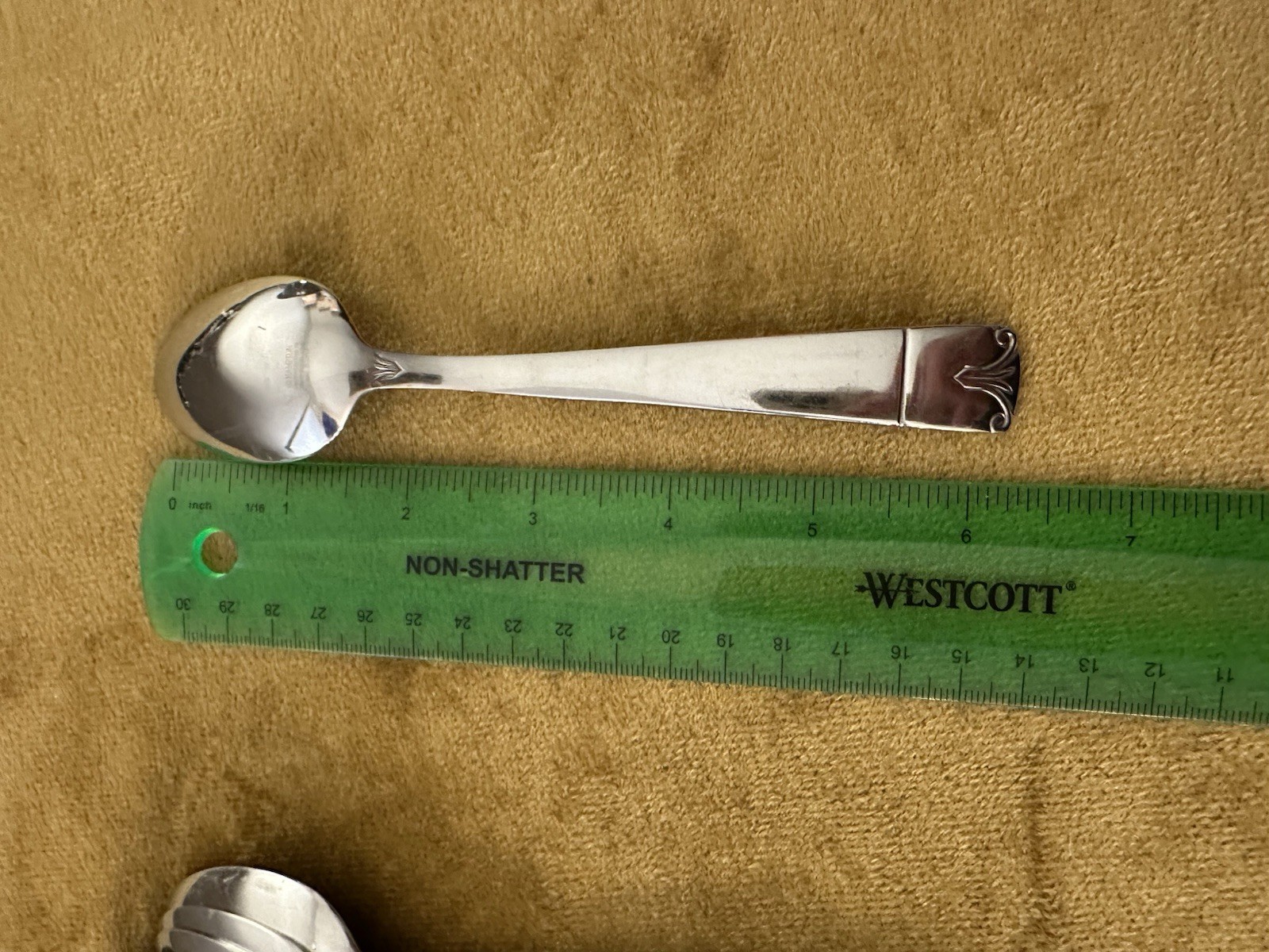 Serving & Soup Spoons + Teaspoons HAMPTON SILVERSMITHS 18/10 Stainless HSV216
