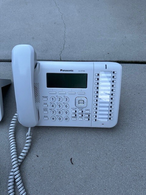 Panasonic KX-DT546 Digital Telephone with 6-Line Display