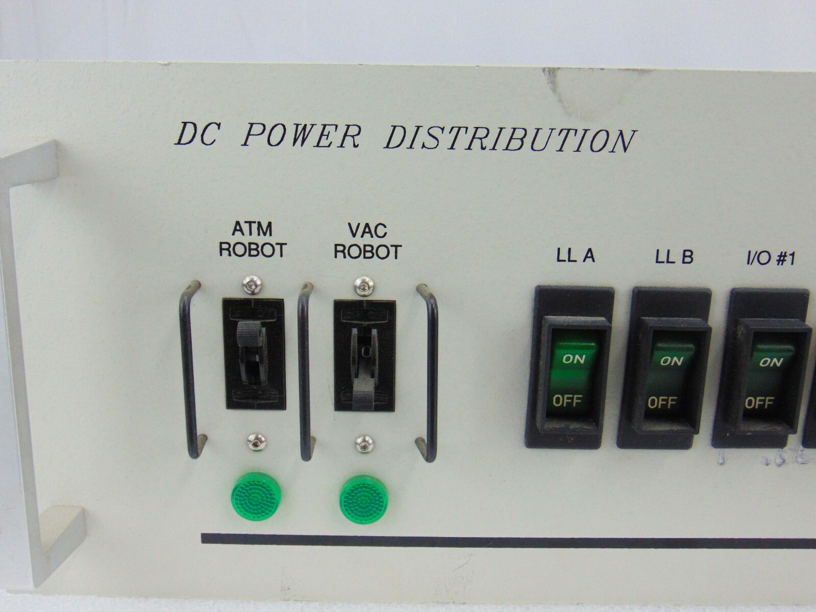 Brooks 002-5885-02 DC Power Distribution Unit *used working