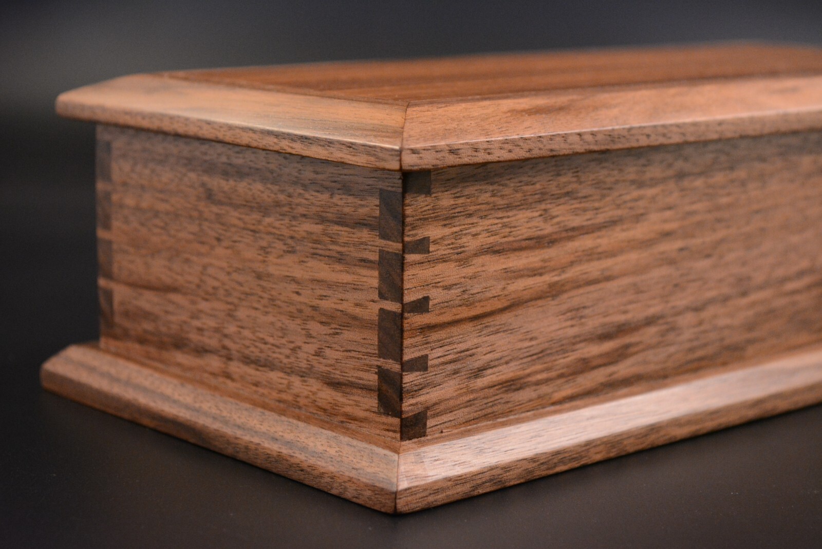 Dovetailed Box made in WALNUT trinket keepsake jewelry pen pencil wood ornament