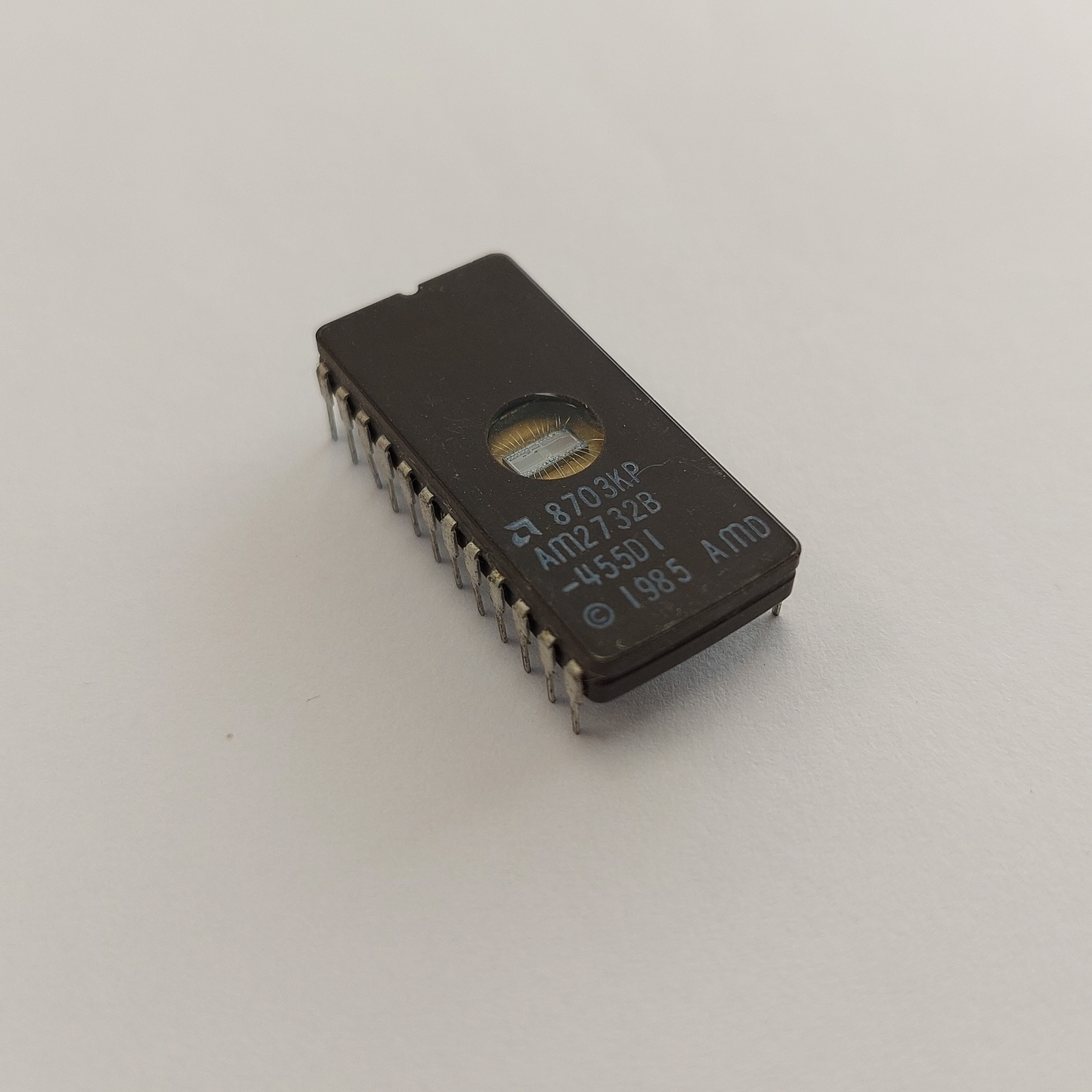 AM2732B-455DI AMD INTEGRATED CIRCUIT X1PC