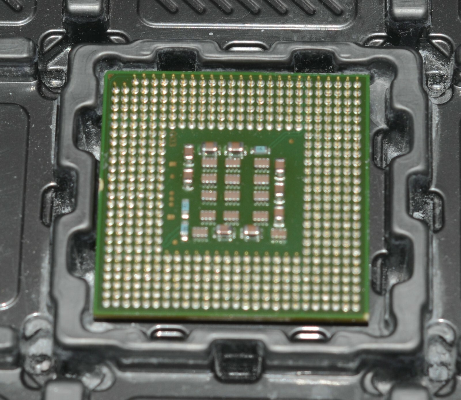 Pentium 4 3.0GHZ HT Socket 478 CPU 3.0/1M/800 SL7PM