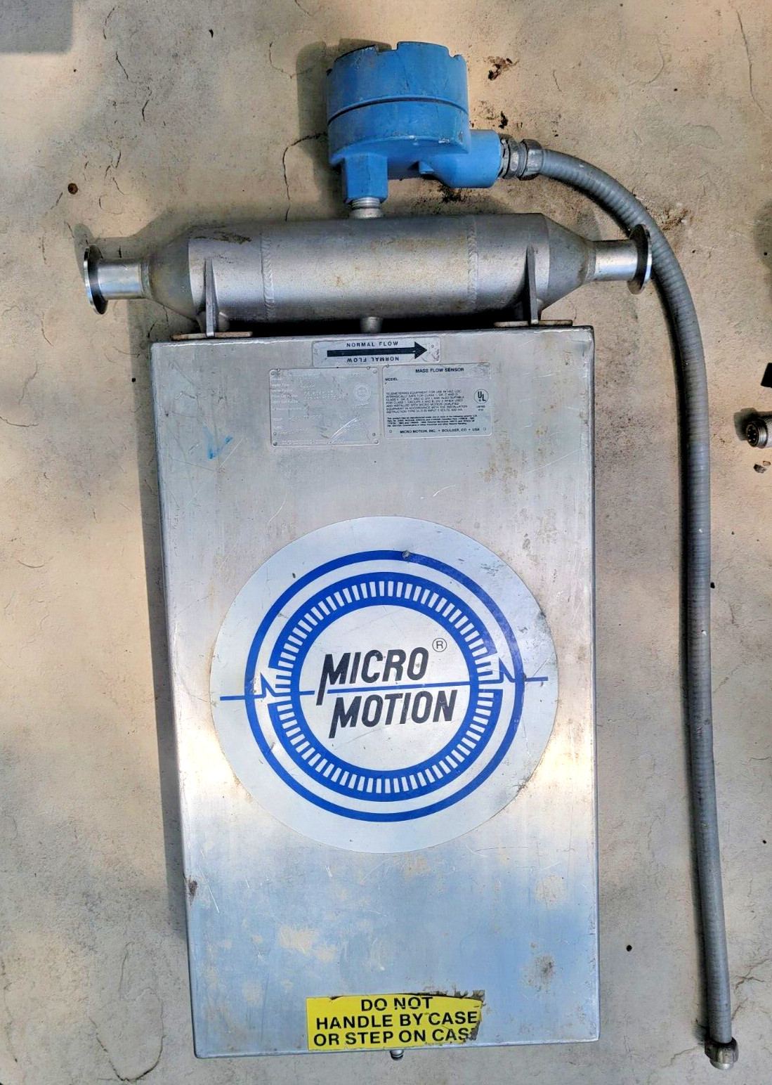 micro motion ds100 - S138SU mass flow sensor with transmitter  1" sanitary