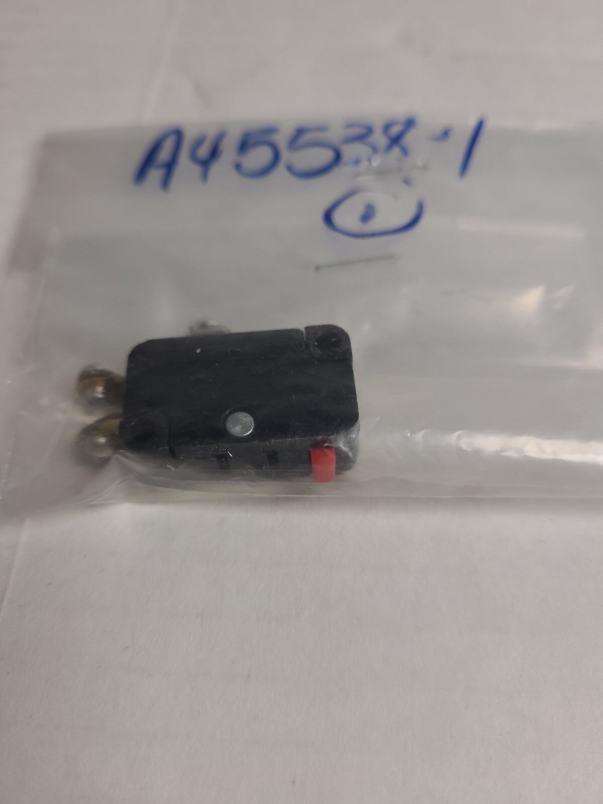 Honeywell Micro Switch V3-2101 10A 1/4 HP 125 or 250VAC SPDT Mini. Micro Switch