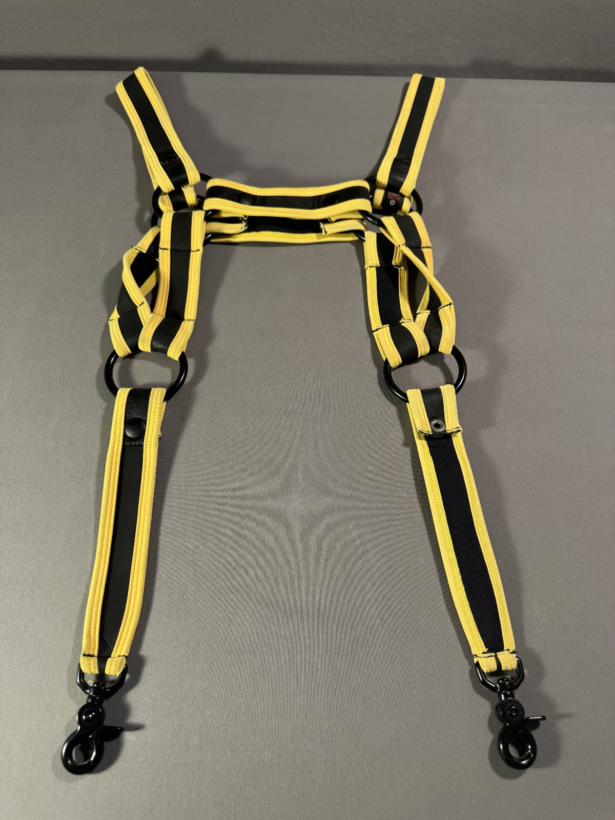 Men YELLOW Trim Neoprene Contour Harness - Rough Trade Size M - Fetish Gear