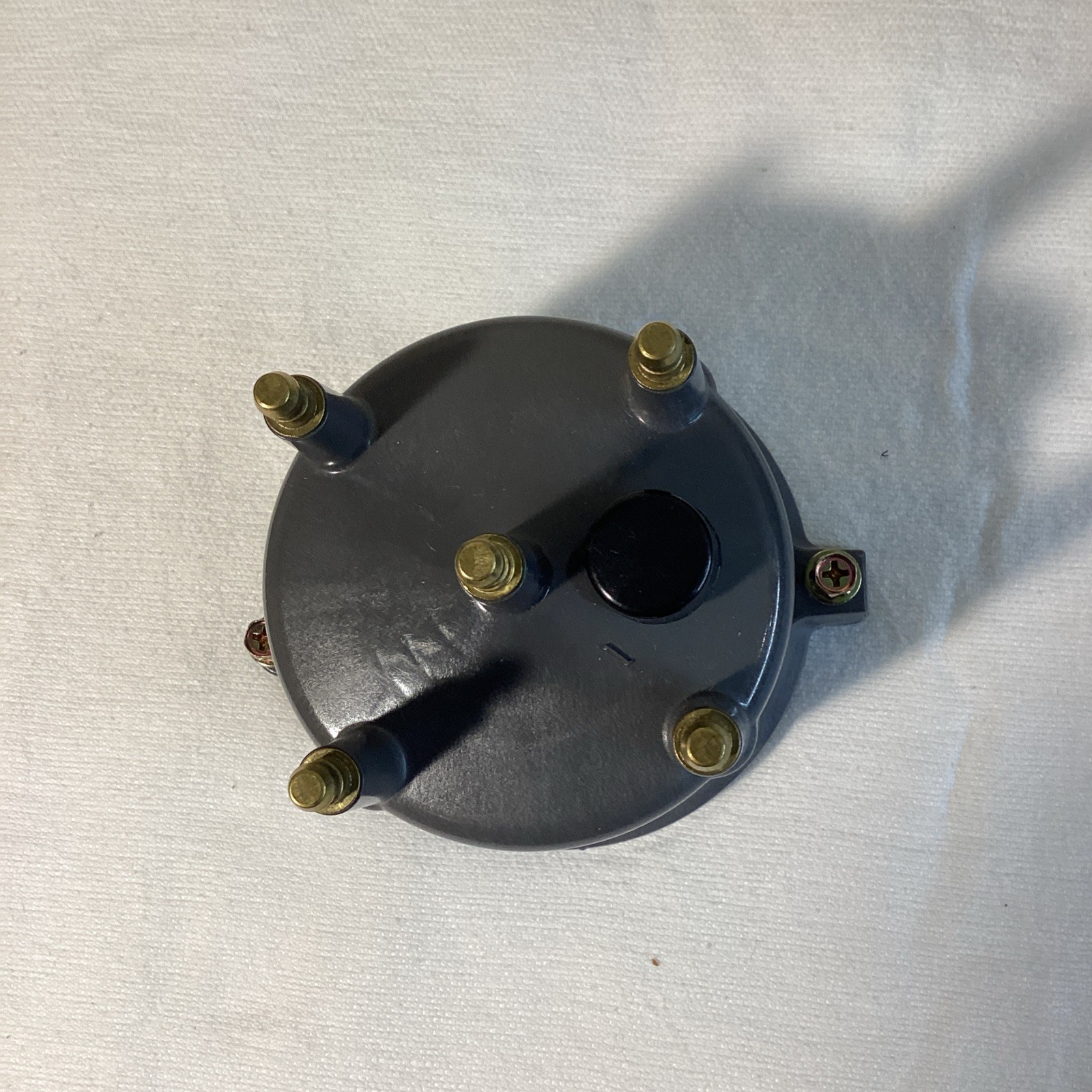 Distributor Cap-Premium WVE 5D1108A