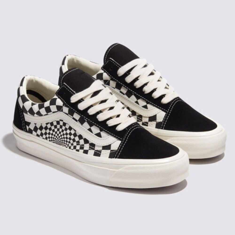Vans Radial Checkerboard MTE Old Skool Skate Sneakers Black VN000CY2T5O US 4-13