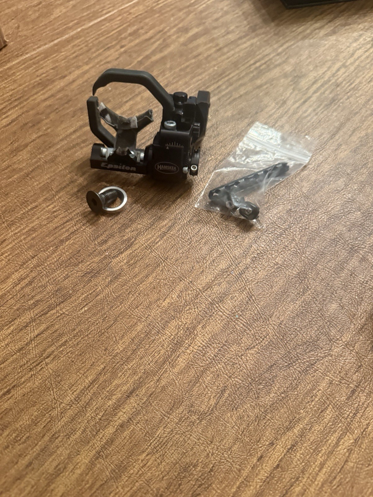 Hamskea Epsilon Arrow Rest C.O.R Mount Technology Universal Mount
