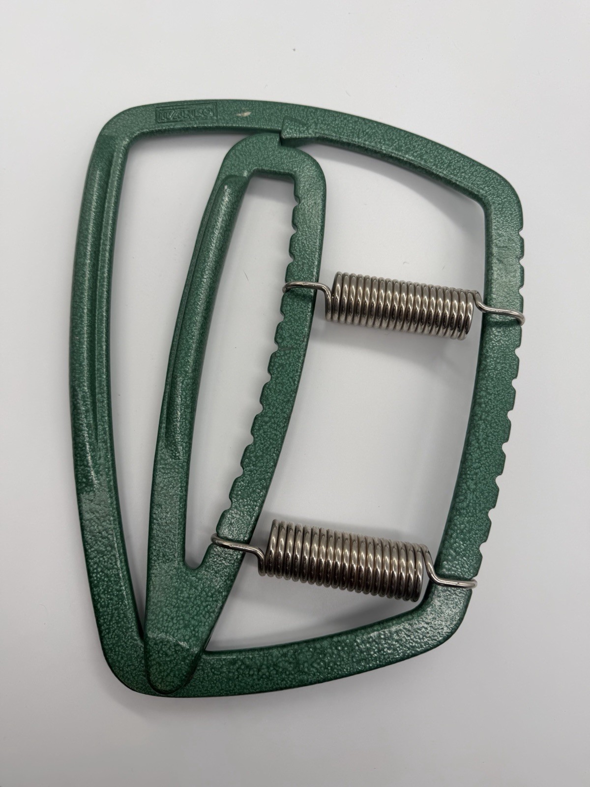The Ivanko Super Gripper