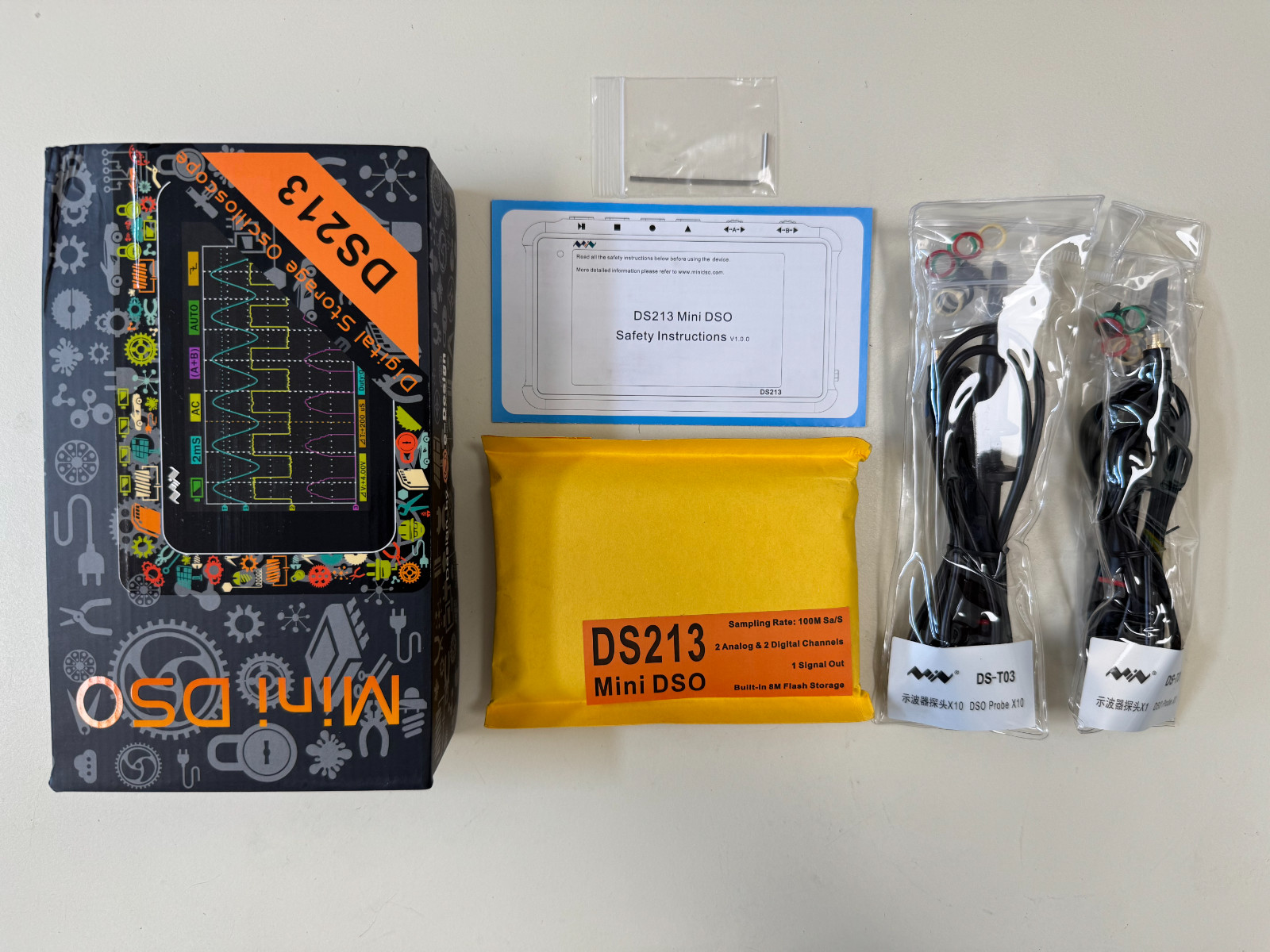 Miniware DS213 Pocket Sized Handheld "5-track, 4-wave line" Digital Oscilloscope