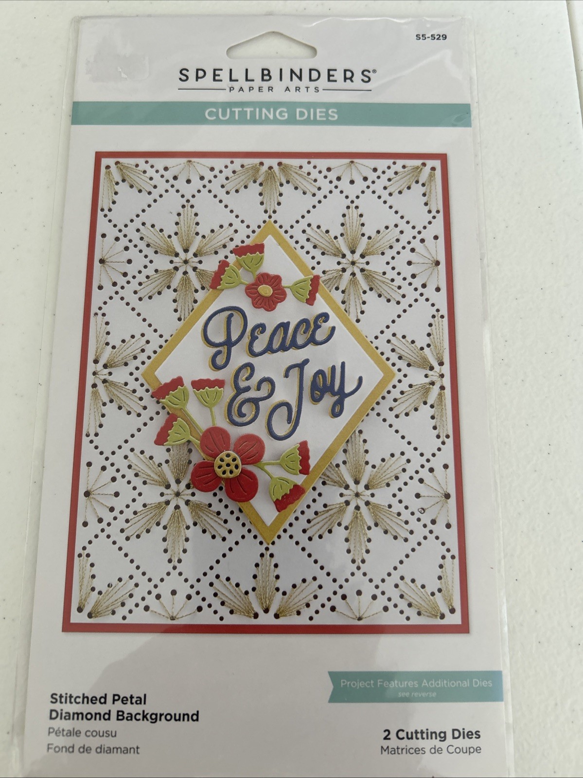 Spellbinders STITCHED PETAL DIAMOND BACKGROUND Cutting Die S5-529