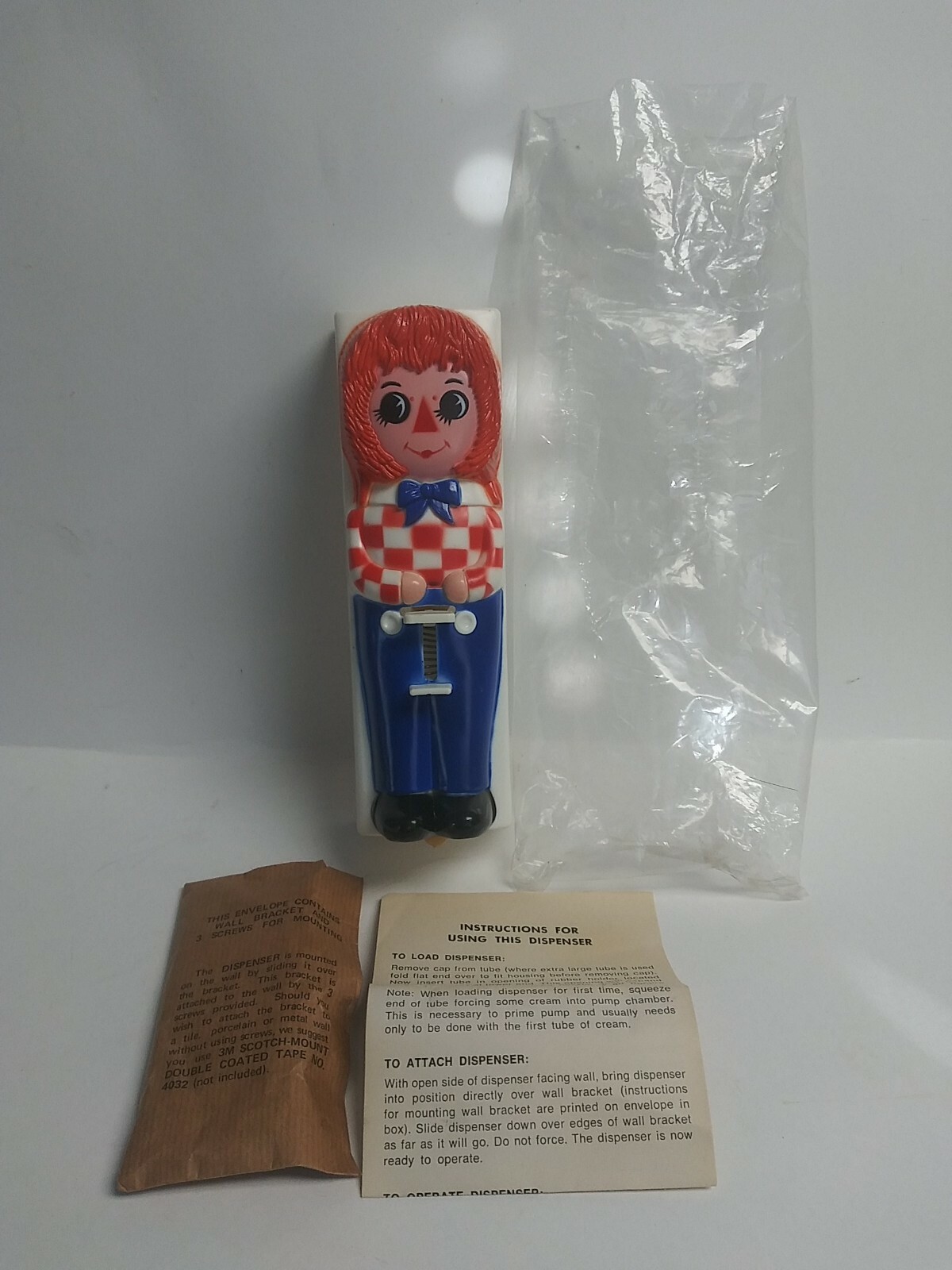 Raggedy Andy Toothpaste Dispenser 1973 Unused Vintage