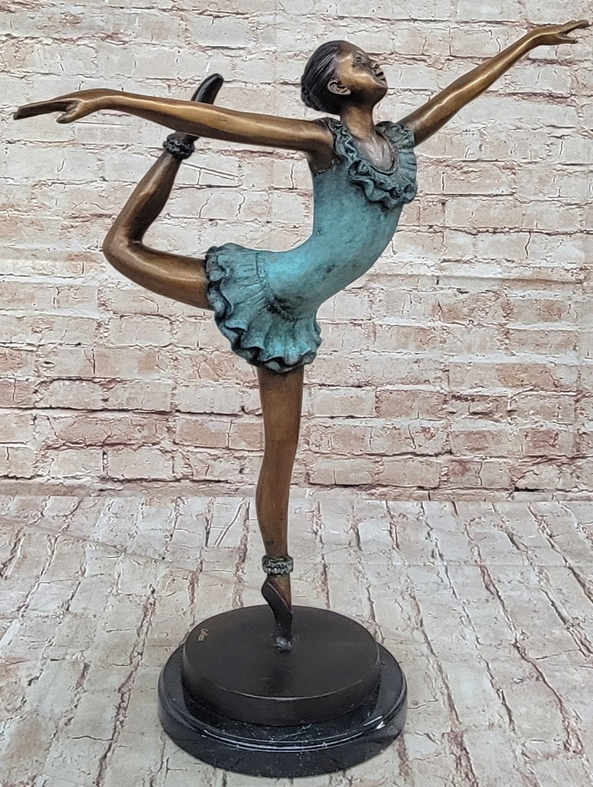 Handcrafted bronze sculpture SALE Balle Prima Edition Collector Edition Decor