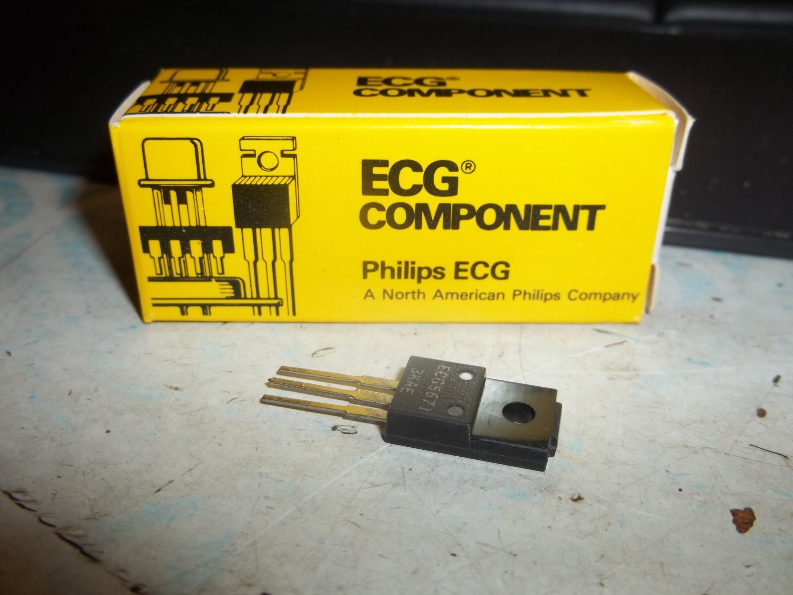 PHILIPS SYLVANIA ECG GENERAL PURPOSE RECTIFIER DIODE TRANSISTOR 5671 (*1-3)