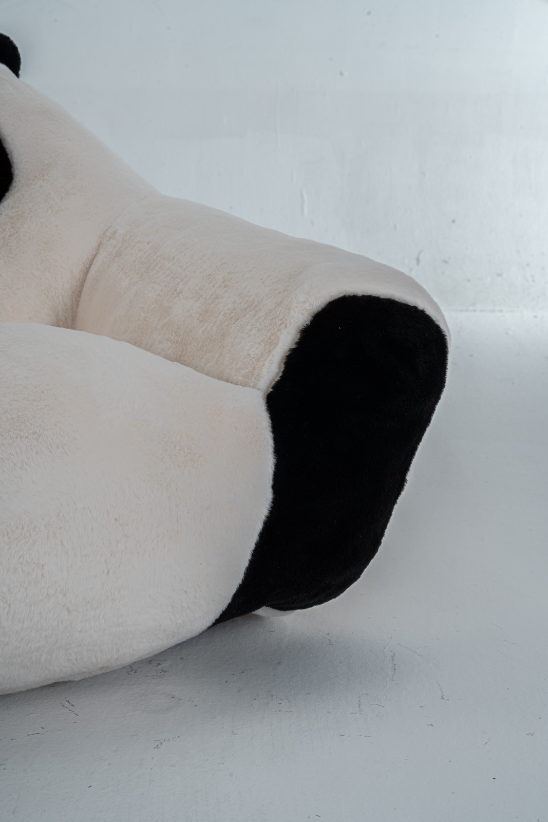 Panda-shaped beanbag chair, crafted from soft plush fabric, suitable for bedroo