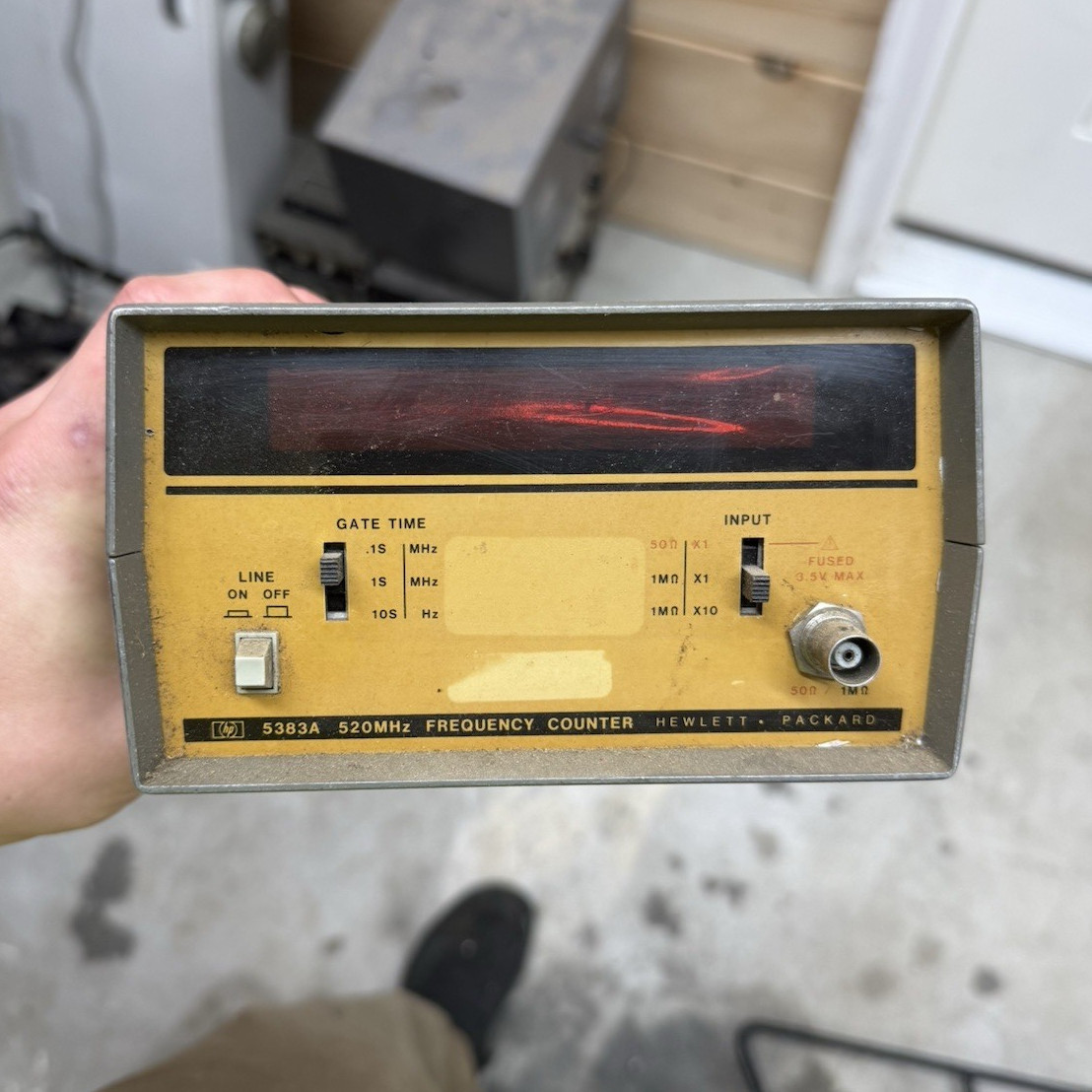 Hewlett-Packard 5383A 520MHz Frequency Counter w/ Option 001