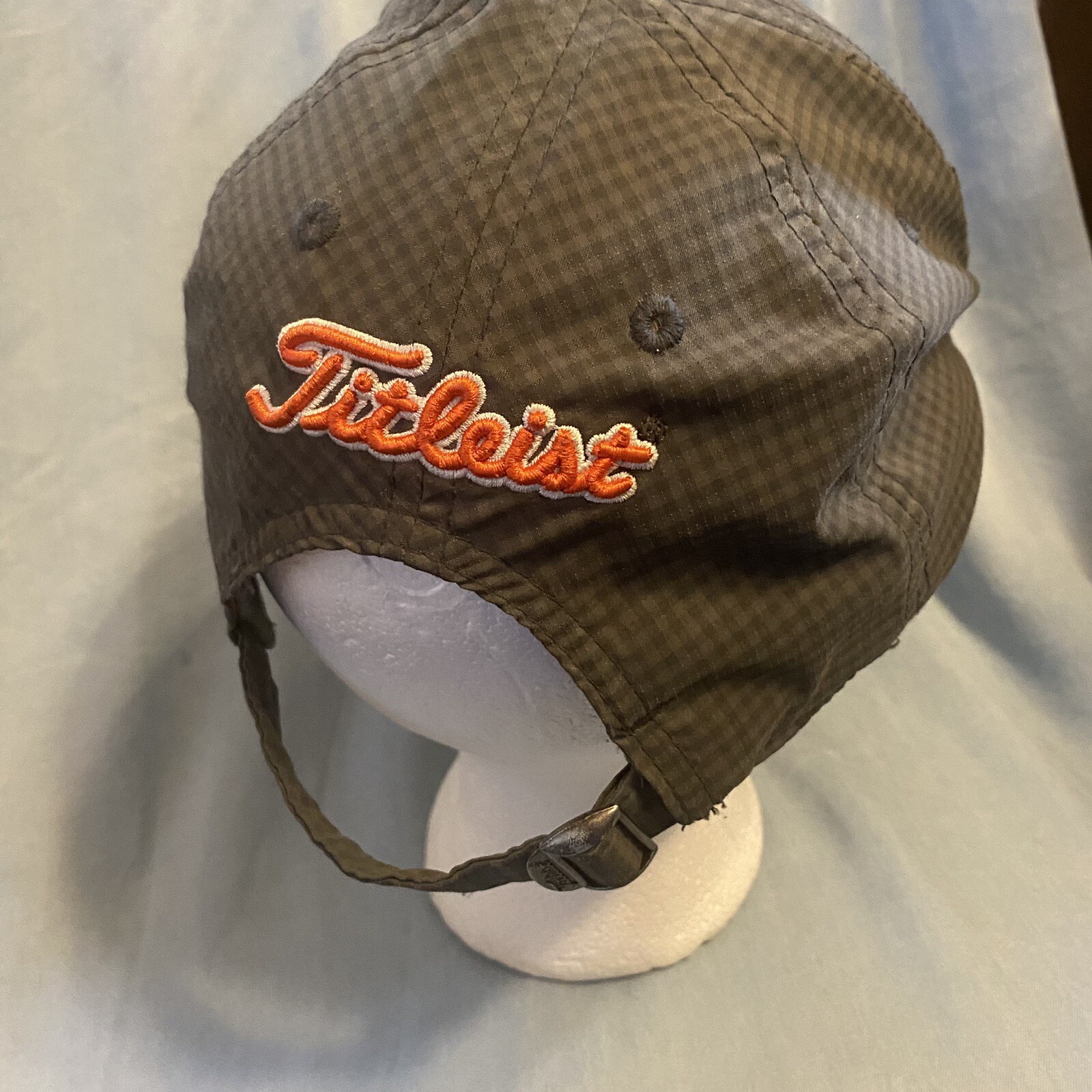 Titleist hat golf cap adjustable gray plaid checked raised orange embroidered