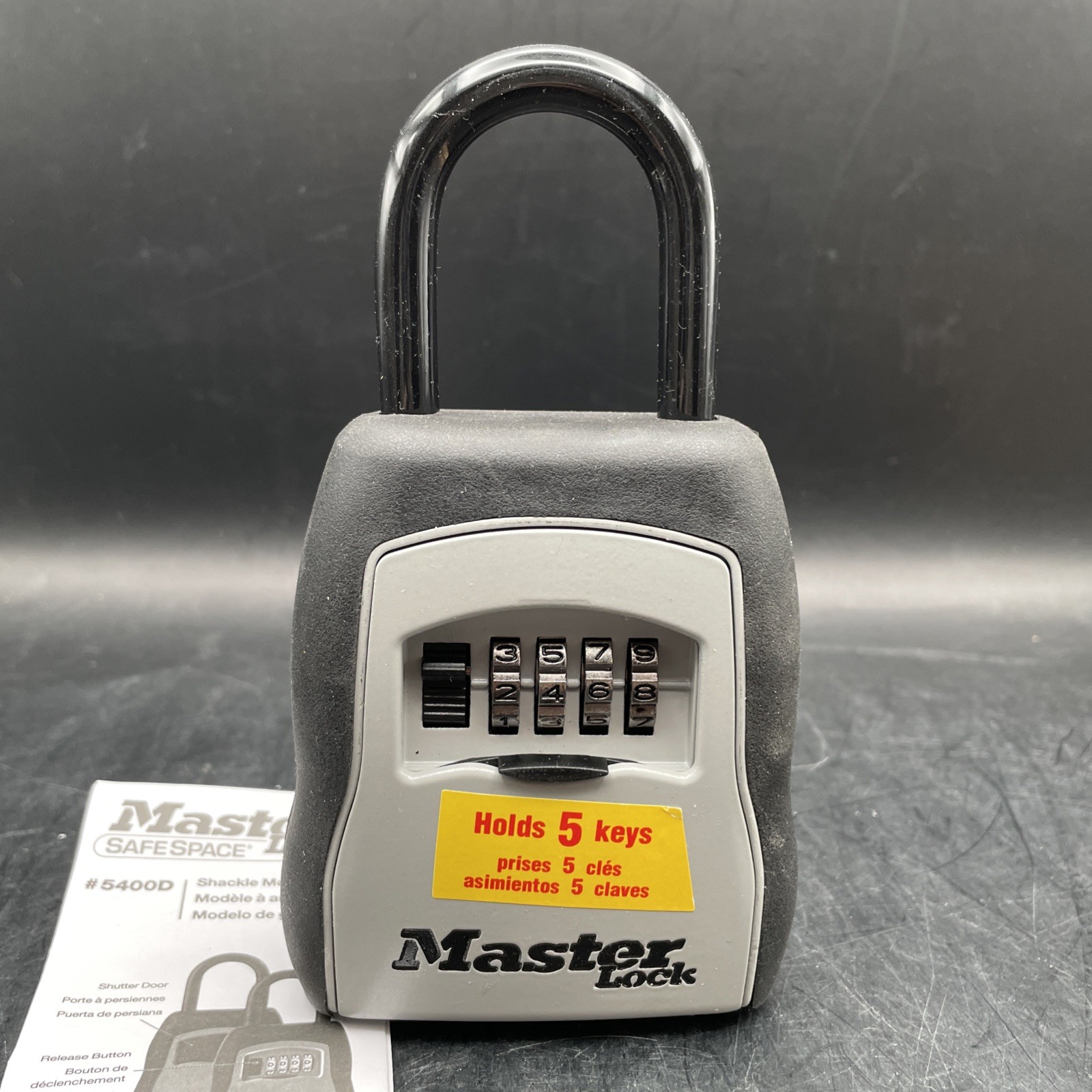 Master Lock 5400D, Set Your Own Combination Portable Lockbox - Black