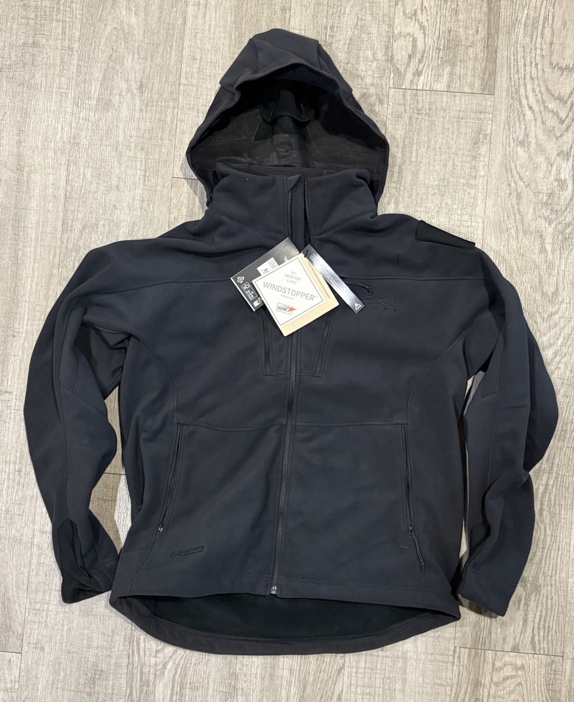 Sitka Stratus Jacket Black Large Windstopper Brand New With Tags