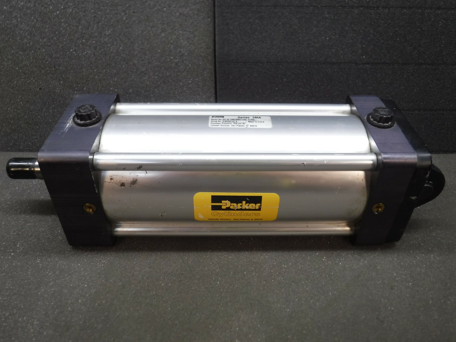 Parker Cylinders Series: 2 MA, 04.00 CBB2MAU14AC 8.00, Hydraulic Cylinder (USA)