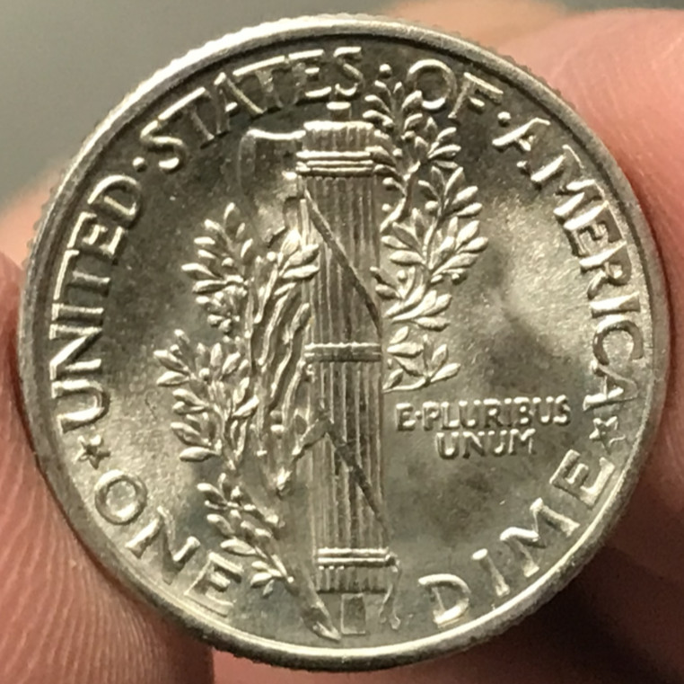 1940 10C Silver Mercury Dime Uncirculated