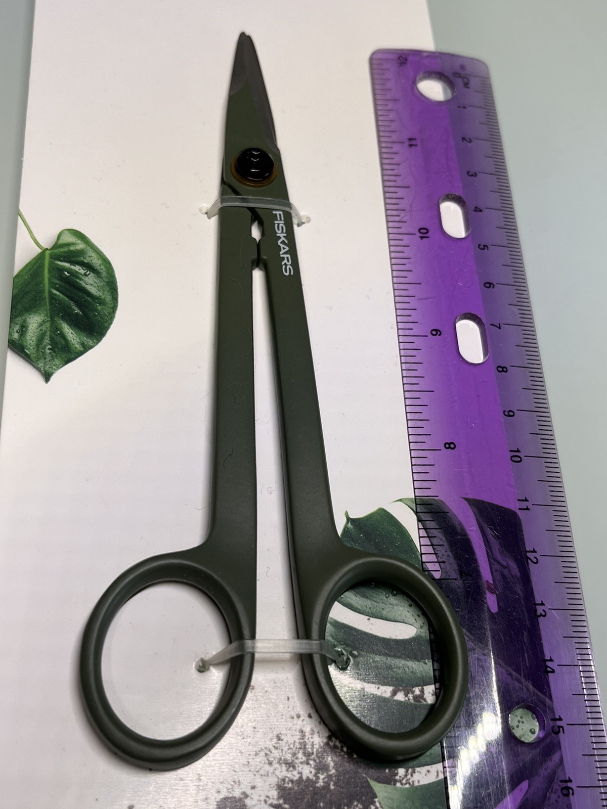 Fiskars Snipper Plant Detailer 2" Plant Snips Stainless Steel Garden Shear