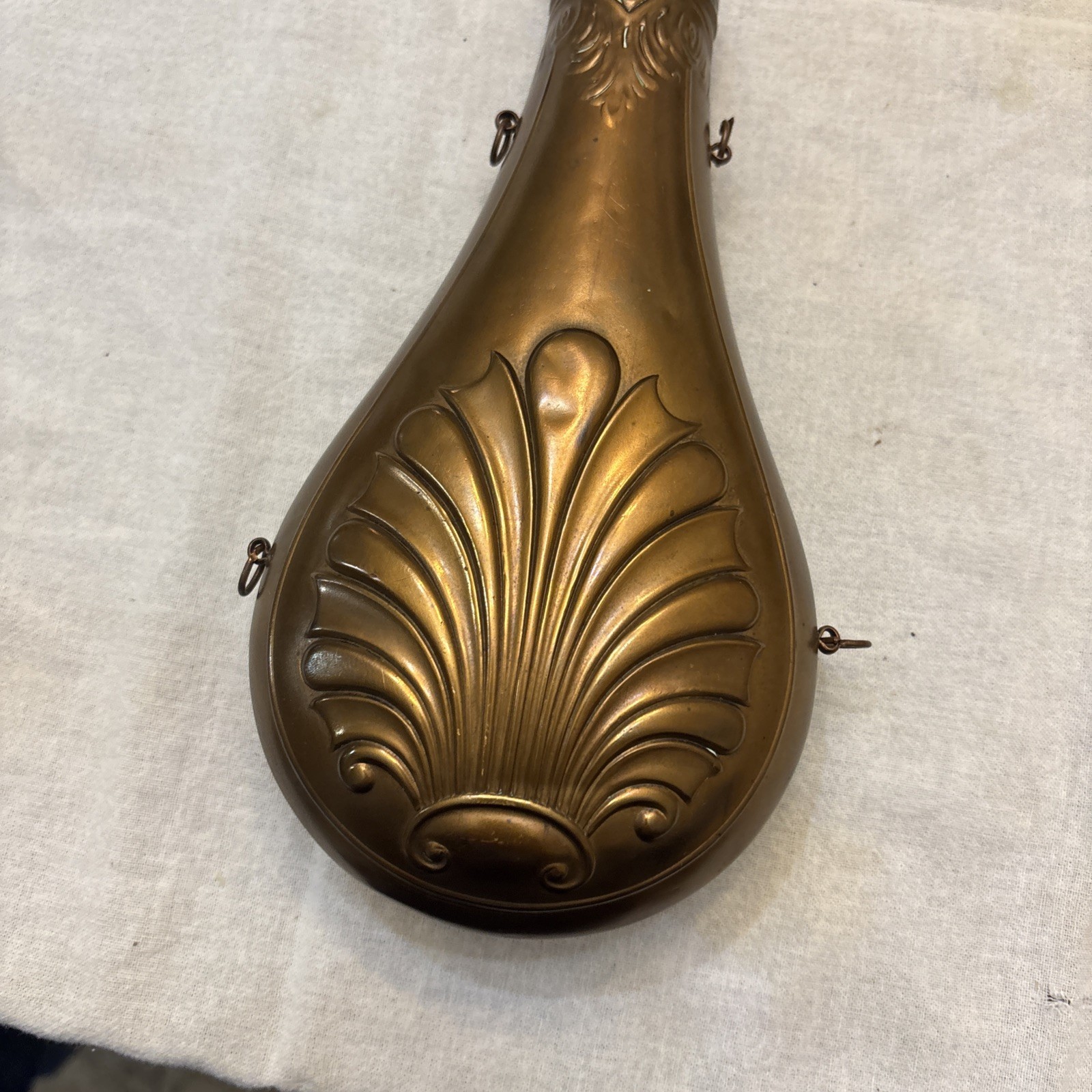 Antique Copper & Brass Black Powder Flask – Floral Shell Embossed