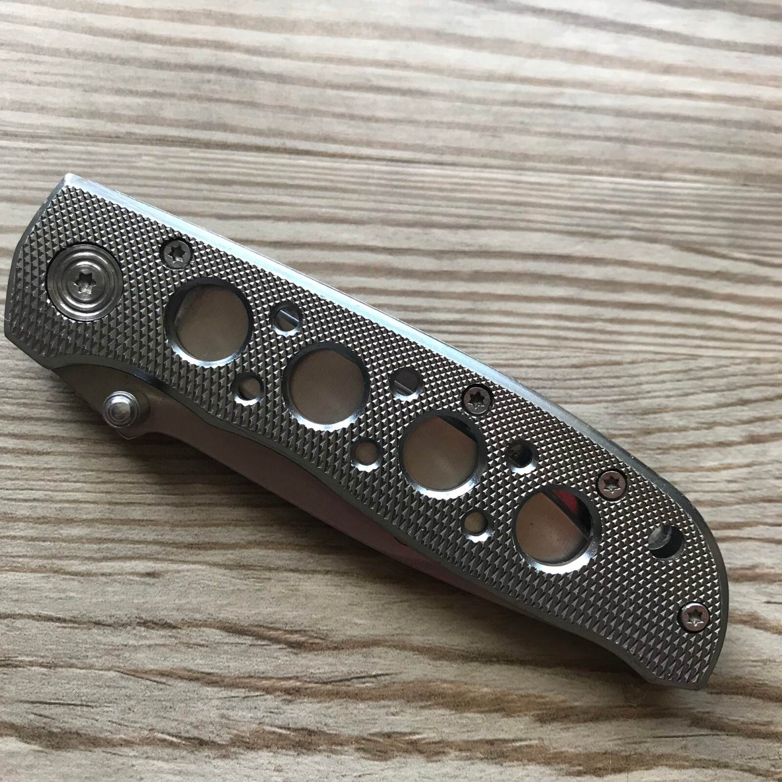 Smith & Wesson SS Extreme Ops CK105H Plain Edge Folding Knife Stainless