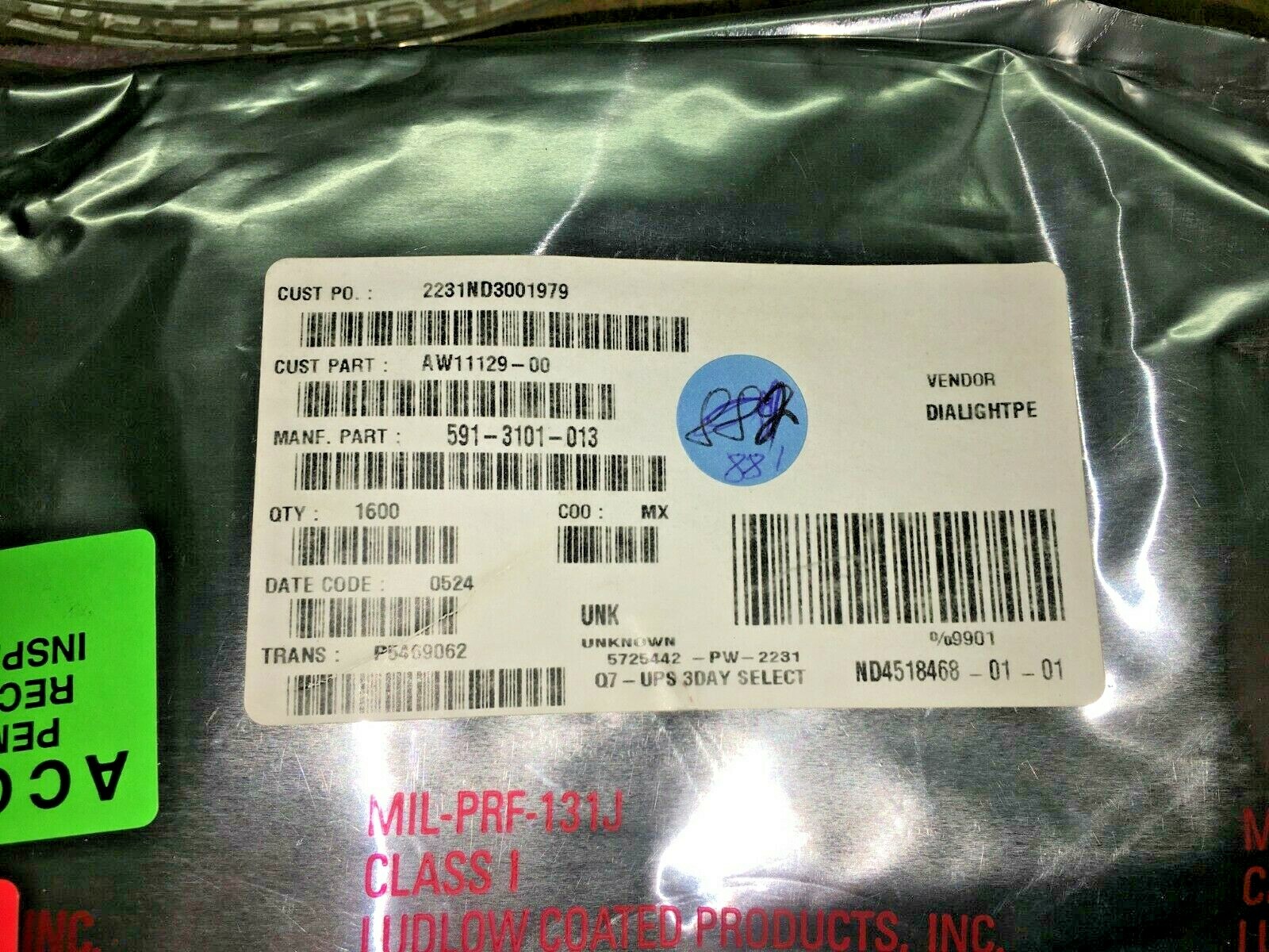 (34 PIECE LOT) 591-3101-013,  591-3101-013F, LED PRISM 3MM RT ANG YEL/GRN SMT